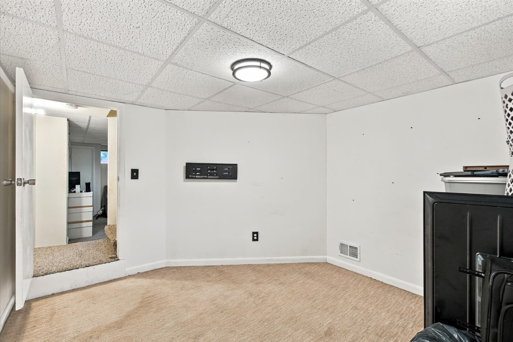 Single Family Residence at 580 Crescent St, East Bridgewater MA 02333, East Bridgewater, photo 32 of 41