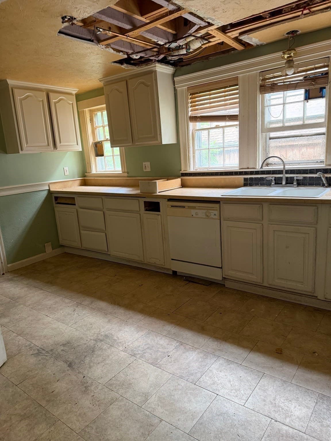 2 Family - 2 Units Side by Side at 76 Main Street, Grafton MA 01560, Grafton, photo 28 of 42