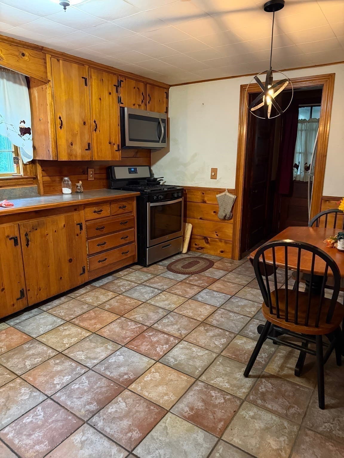 2 Family - 2 Units Side by Side at 76 Main Street, Grafton MA 01560, Grafton, photo 10 of 42