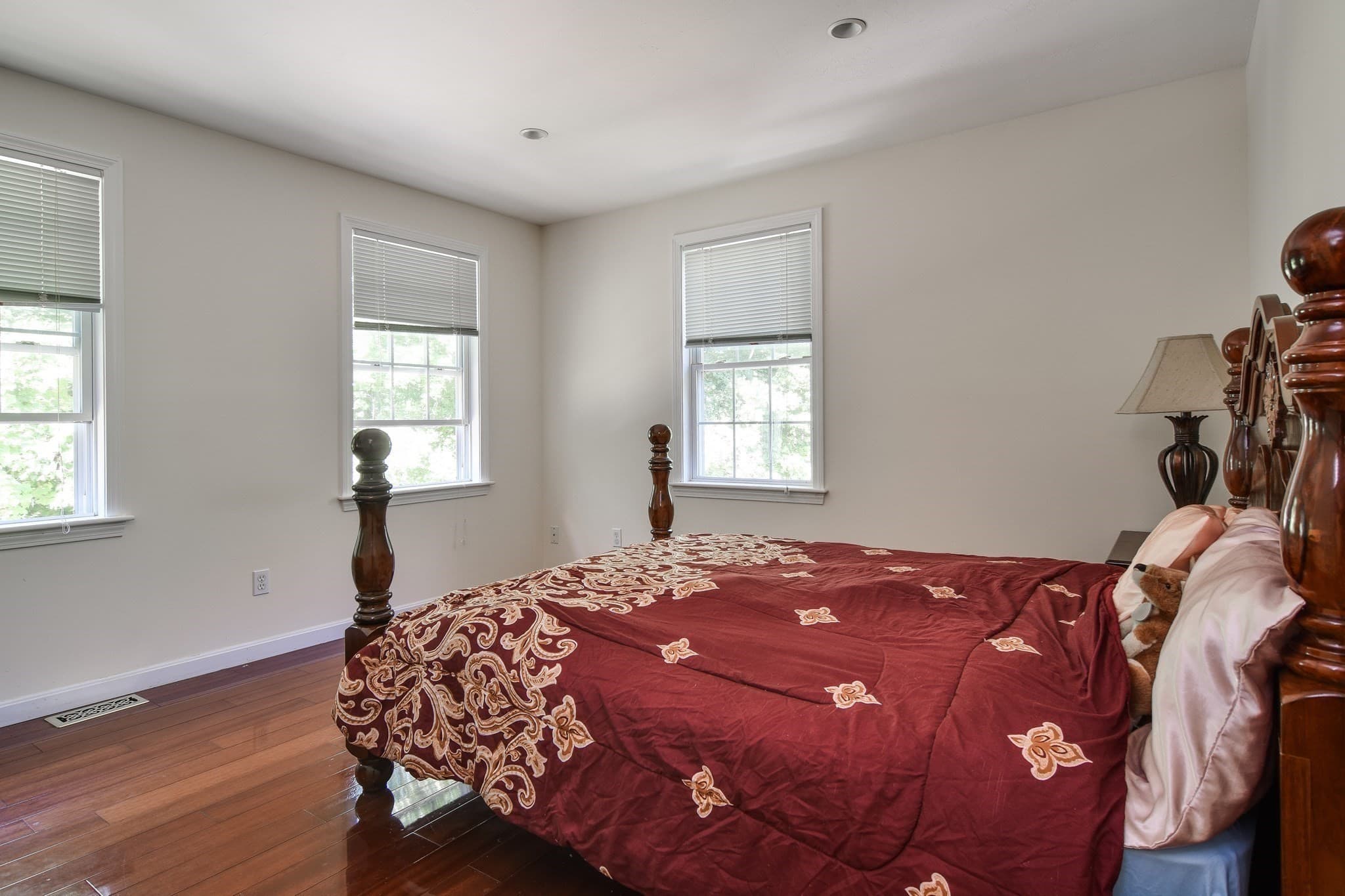 Single Family Residence at 18 Pilgrim Rd, Ashland MA 01721, Ashland, photo 19 of 30