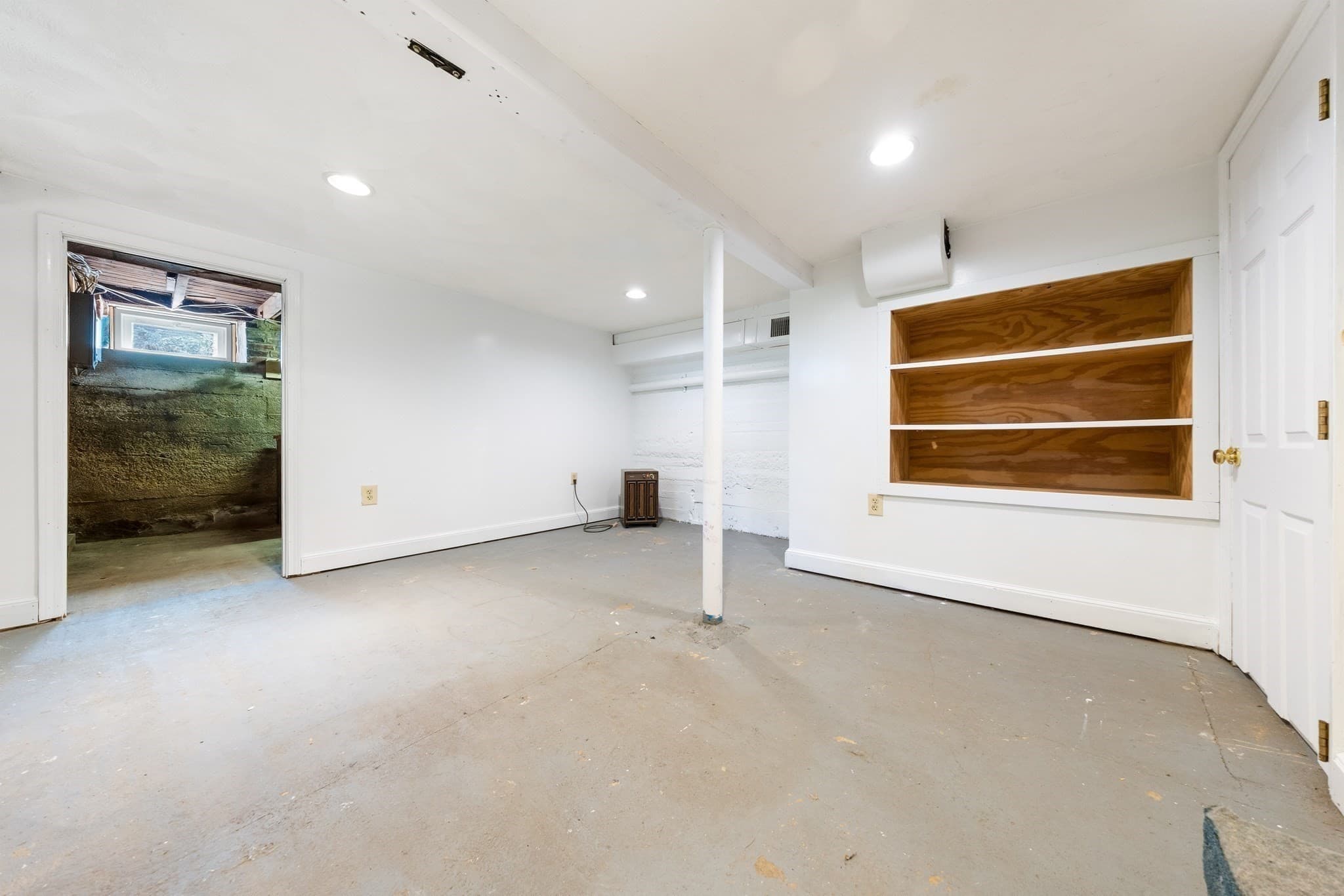 Single Family Residence at 15 Friendship St, Billerica MA 01821, Billerica, photo 25 of 42