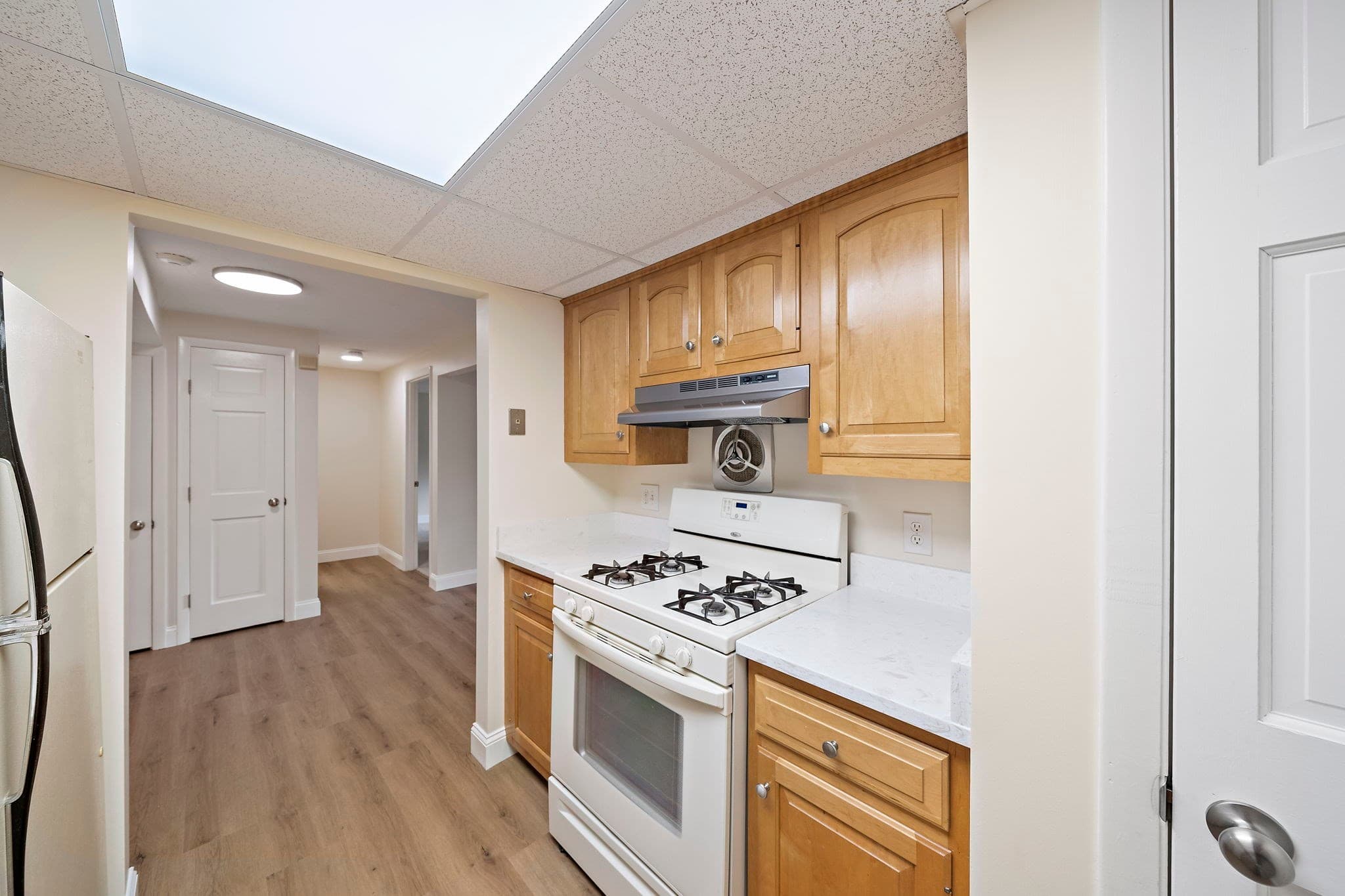 Condominium at 18 Kingswood Dr # 5, Abington MA 02351, Abington, photo 6 of 21