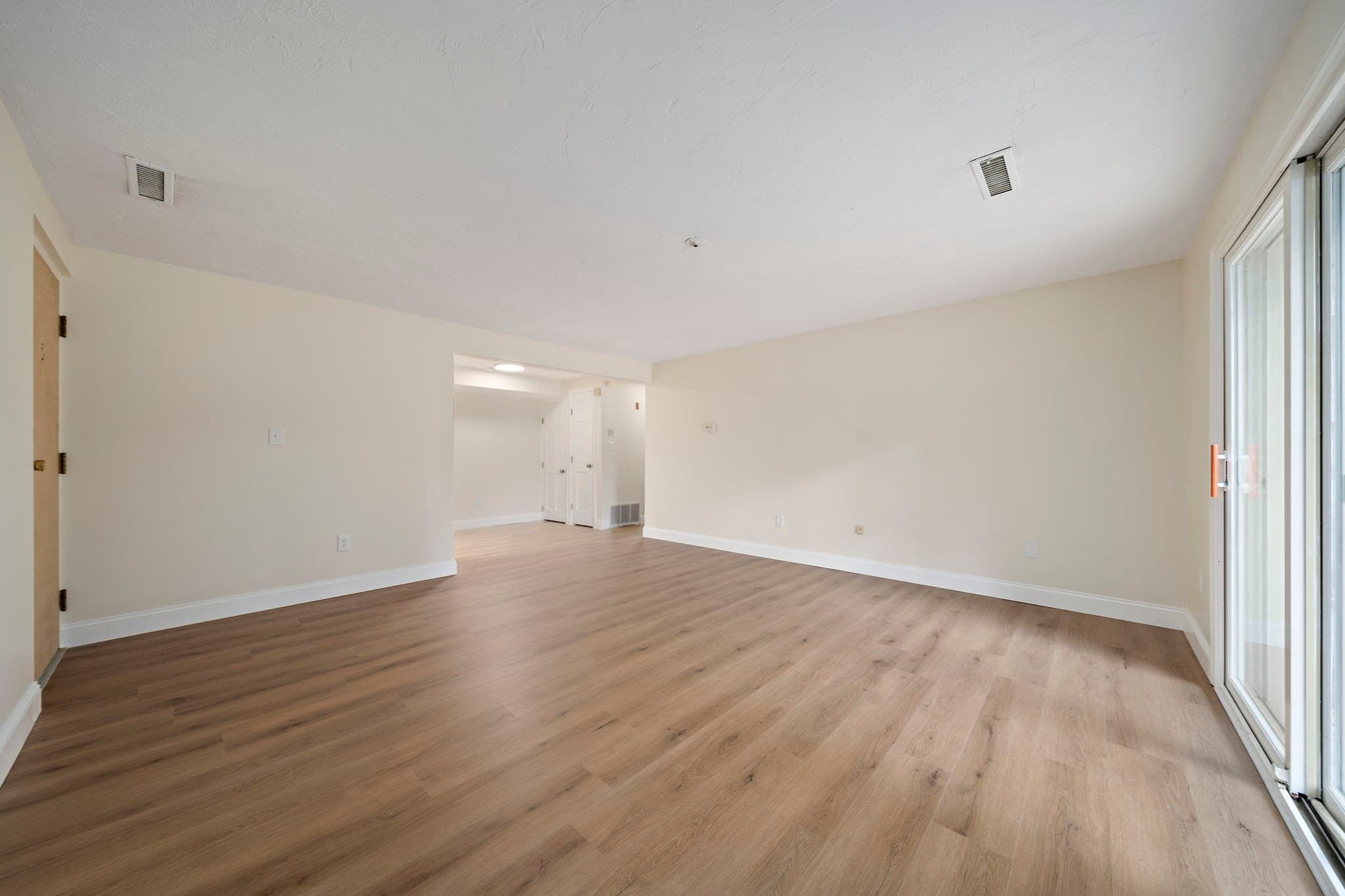Condominium at 18 Kingswood Dr # 5, Abington MA 02351, Abington, photo 12 of 21