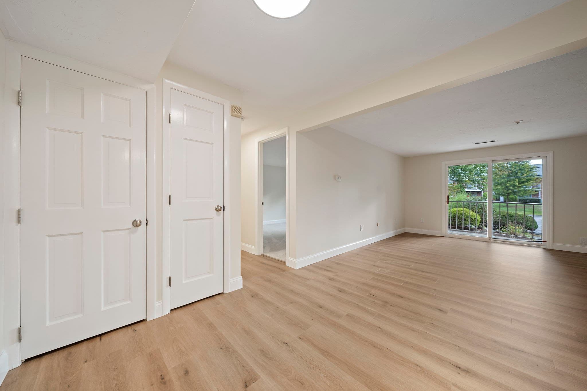 Condominium at 18 Kingswood Dr # 5, Abington MA 02351, Abington, photo 8 of 21