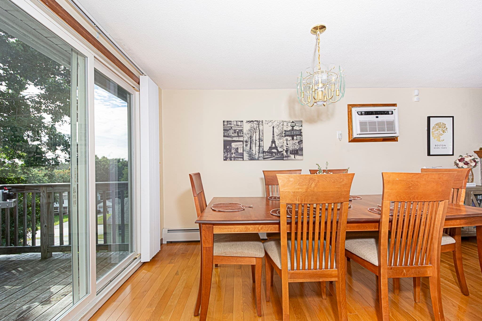 Single Family Residence at 4 Carter Rd, Worcester MA 01609, Worcester, photo 16 of 36