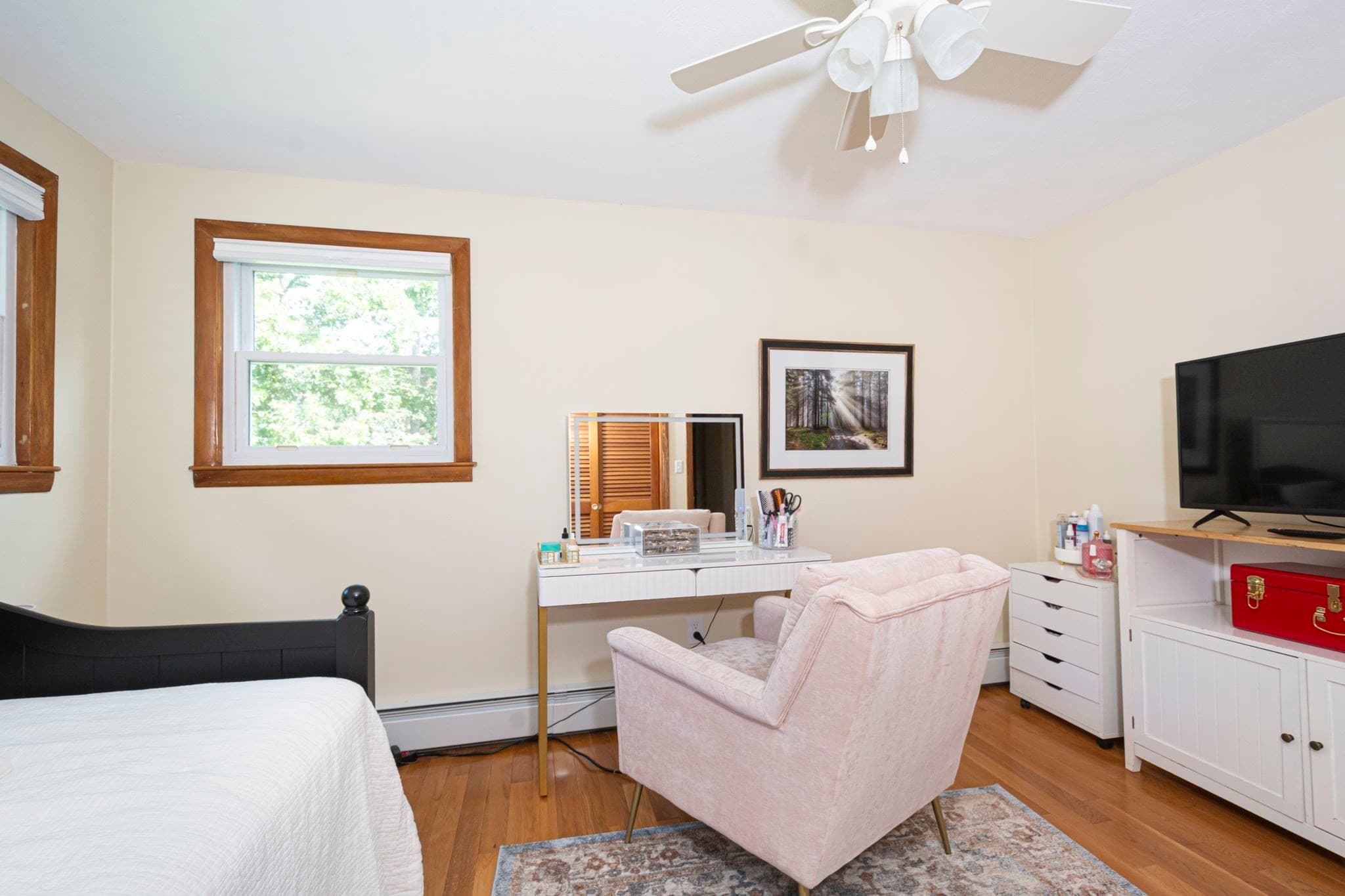 Single Family Residence at 4 Carter Rd, Worcester MA 01609, Worcester, photo 20 of 36