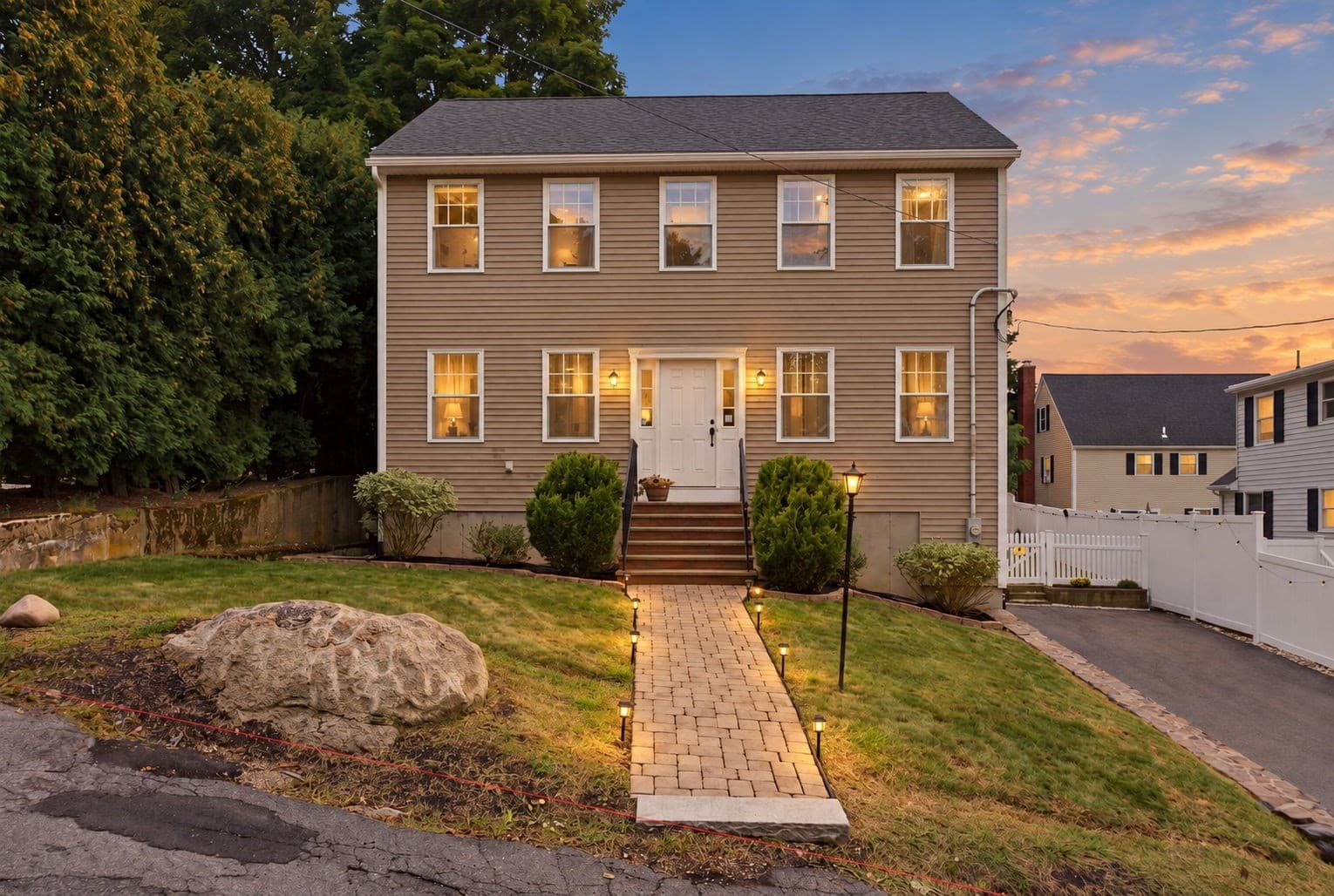 5 Fairview Rd, Peabody MA 01960
