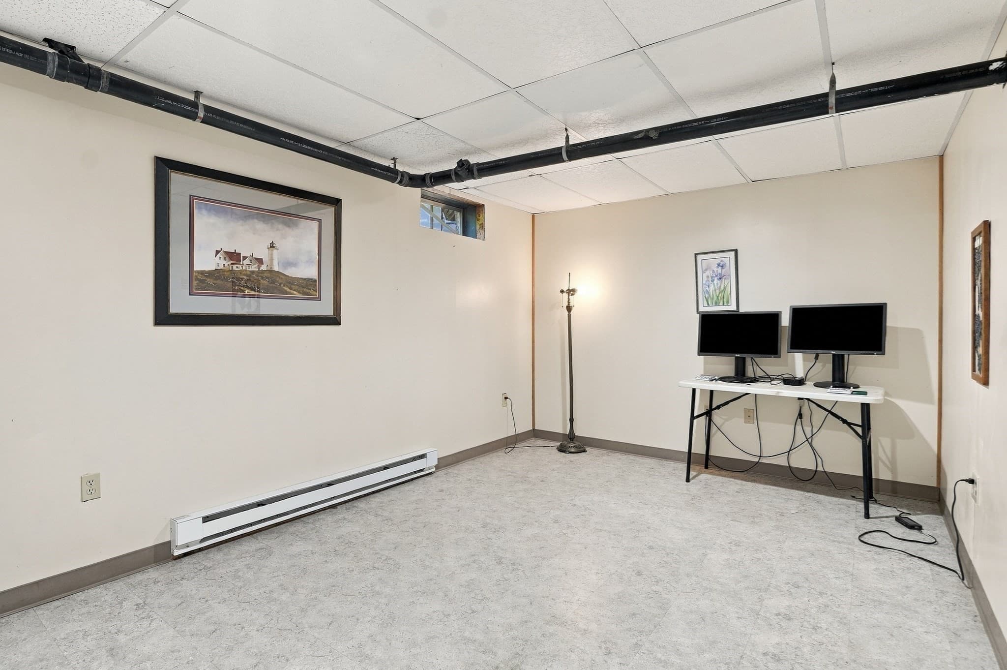 Single Family Residence at 10 Flaxfield Road, Dudley MA 01571, Dudley, photo 24 of 42