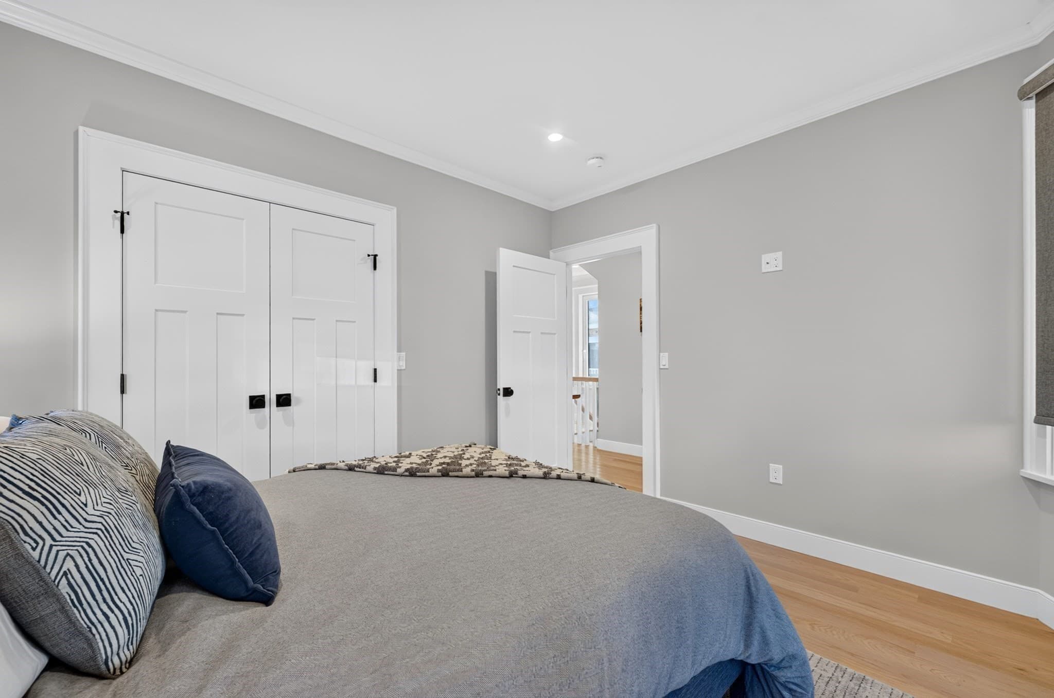 Condominium at 66 Farquhar # 1, Boston MA 02131, Boston, photo 22 of 41