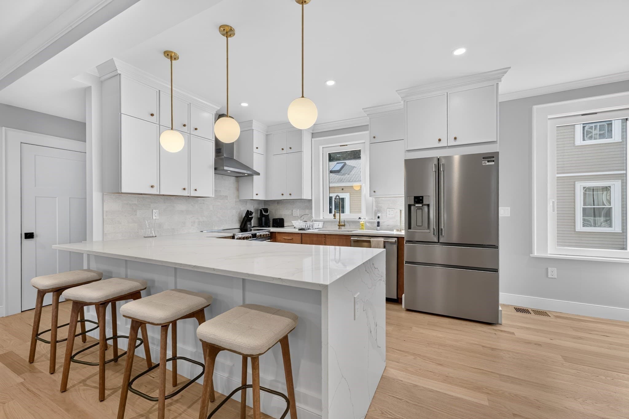 Condominium at 66 Farquhar # 1, Boston MA 02131, Boston, photo 11 of 41