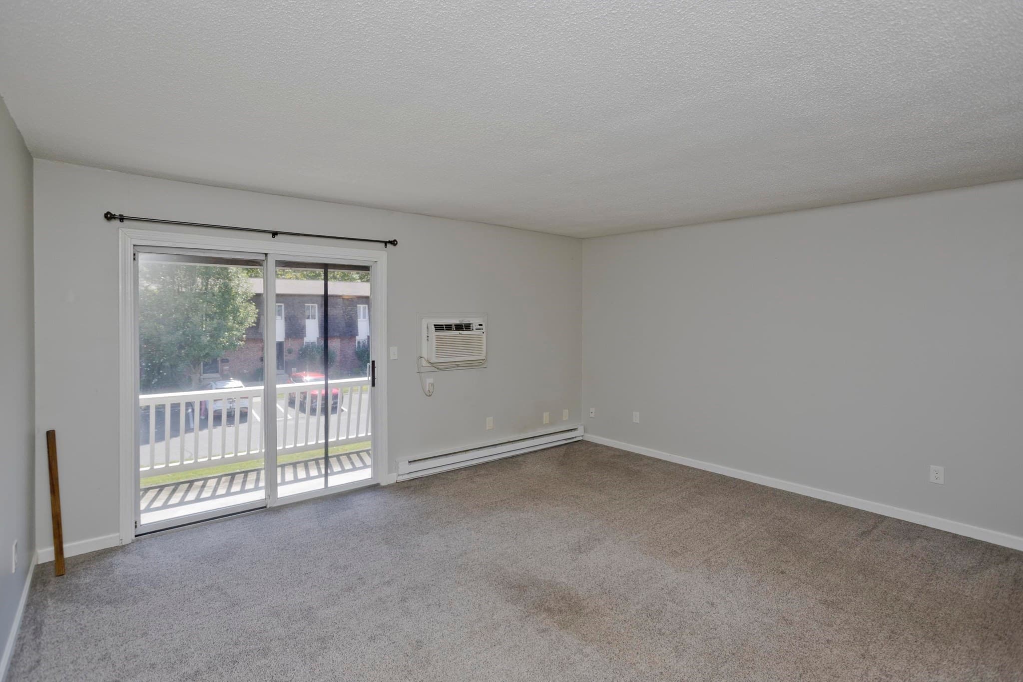 Condominium at 20 Lawrence Ave # 38C, South Hadley MA 01075, South Hadley, photo 9 of 21