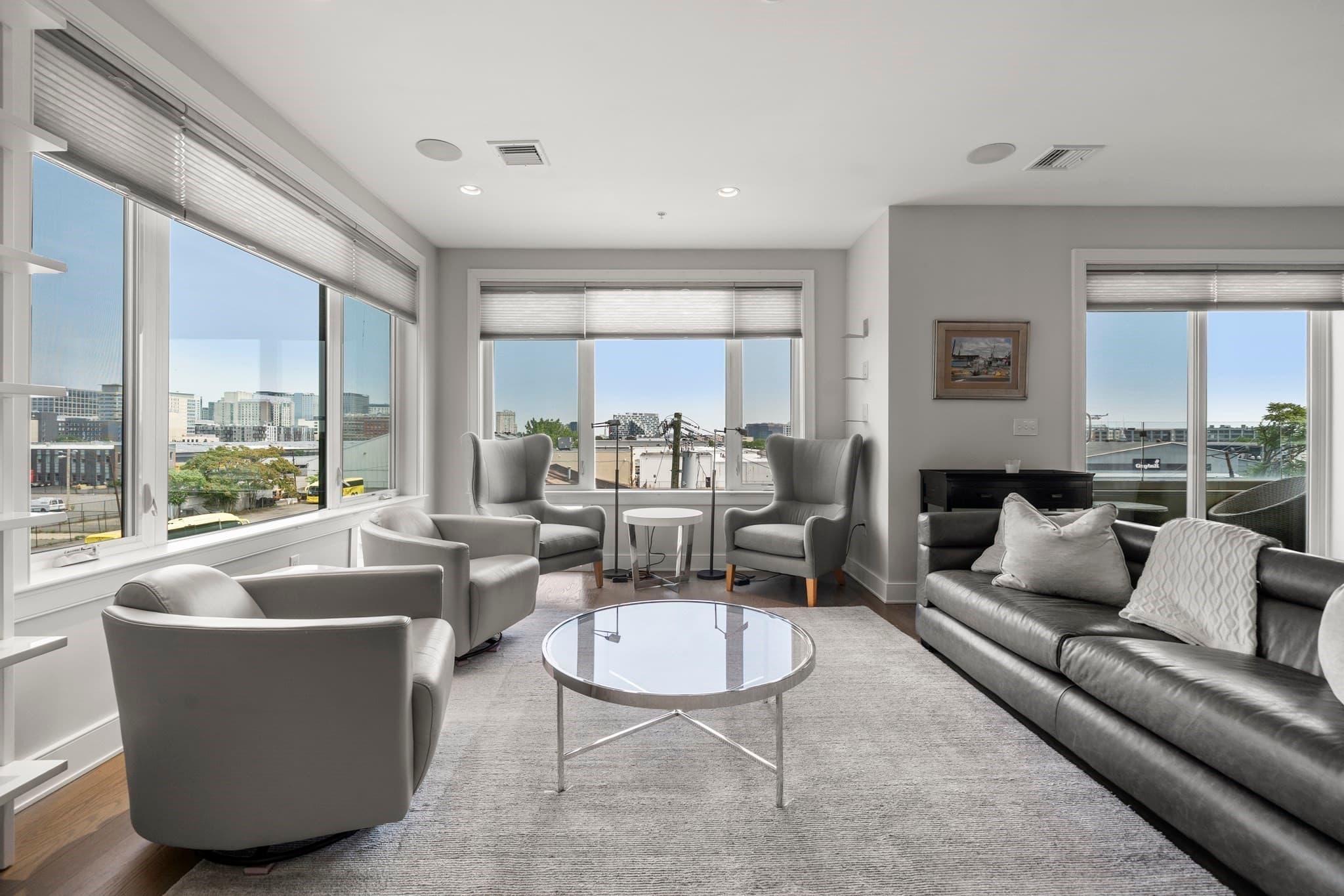 Condominium at 407 W First St # 302, Boston MA 02127, Boston, photo 11 of 29