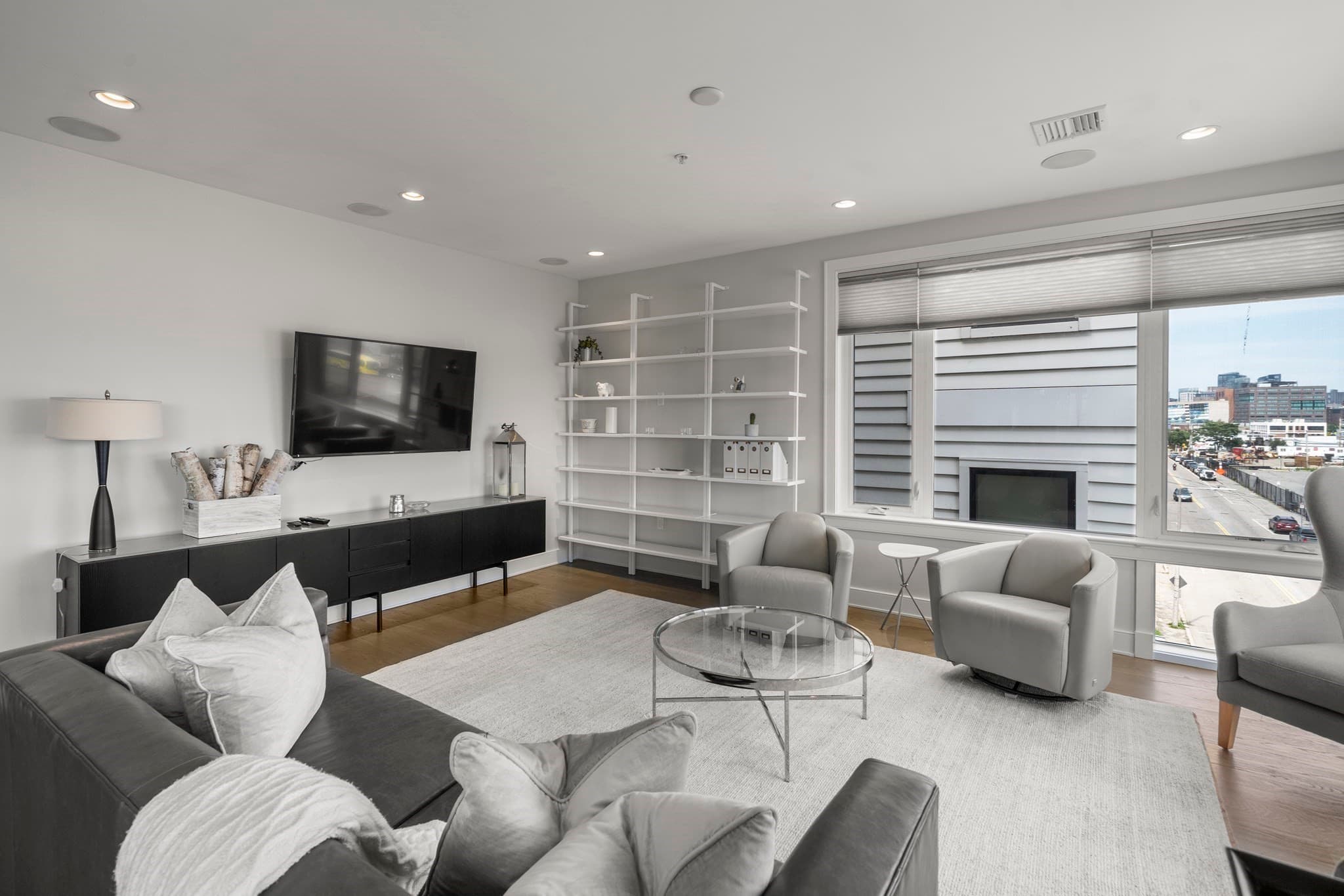 Condominium at 407 W First St # 302, Boston MA 02127, Boston, photo 8 of 29