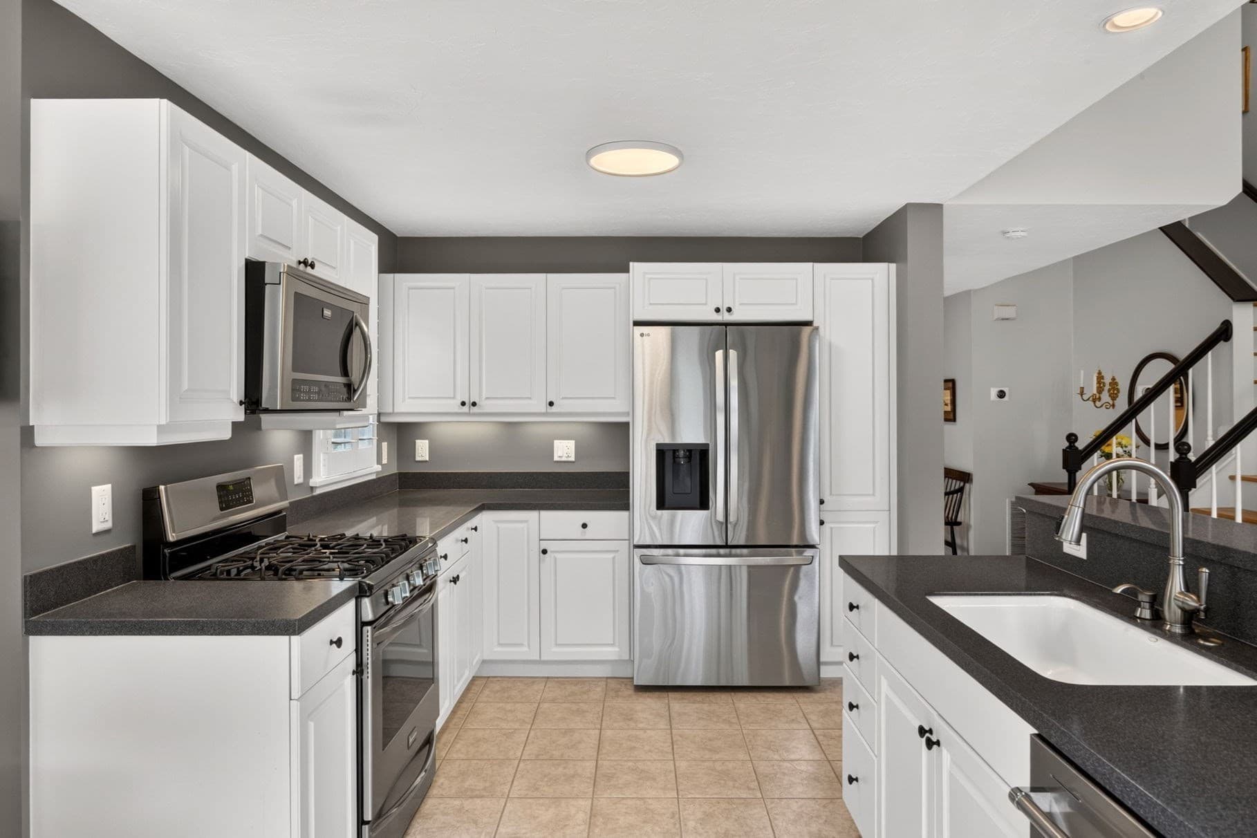 Condominium at 16 Latham Wood # 16, Plymouth MA 02360, Plymouth, photo 14 of 39