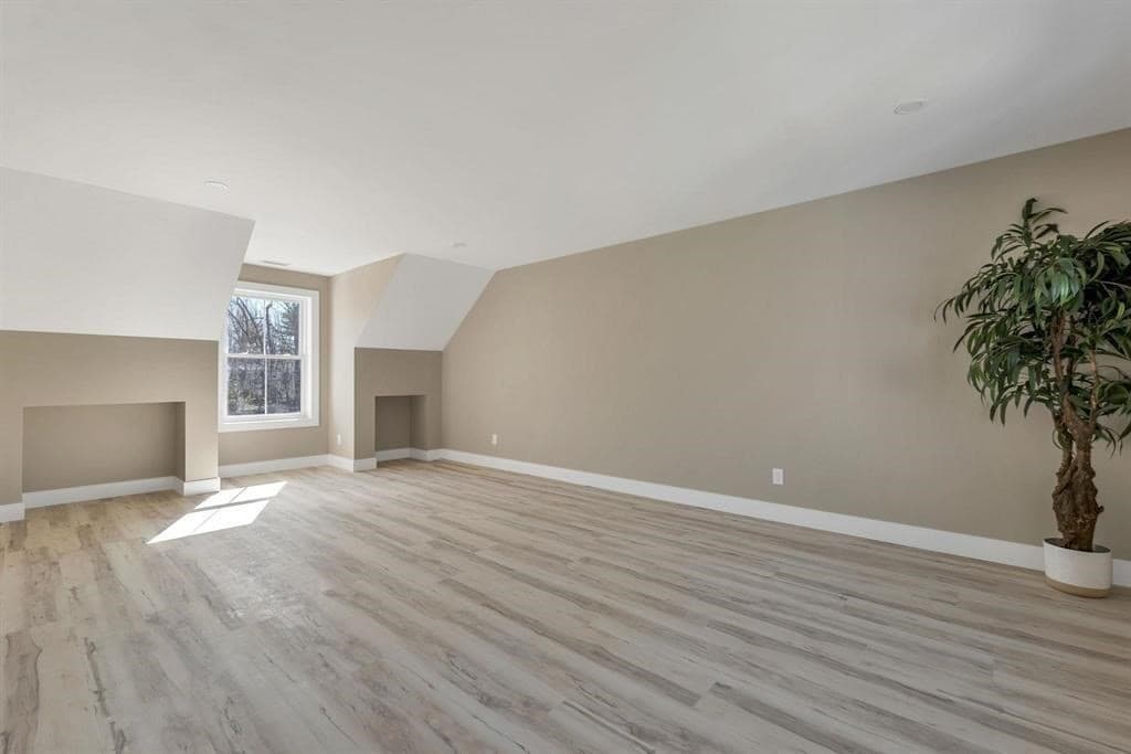 Condex at 669 High St # 6, Candia NH 03034, Candia, photo 23 of 31