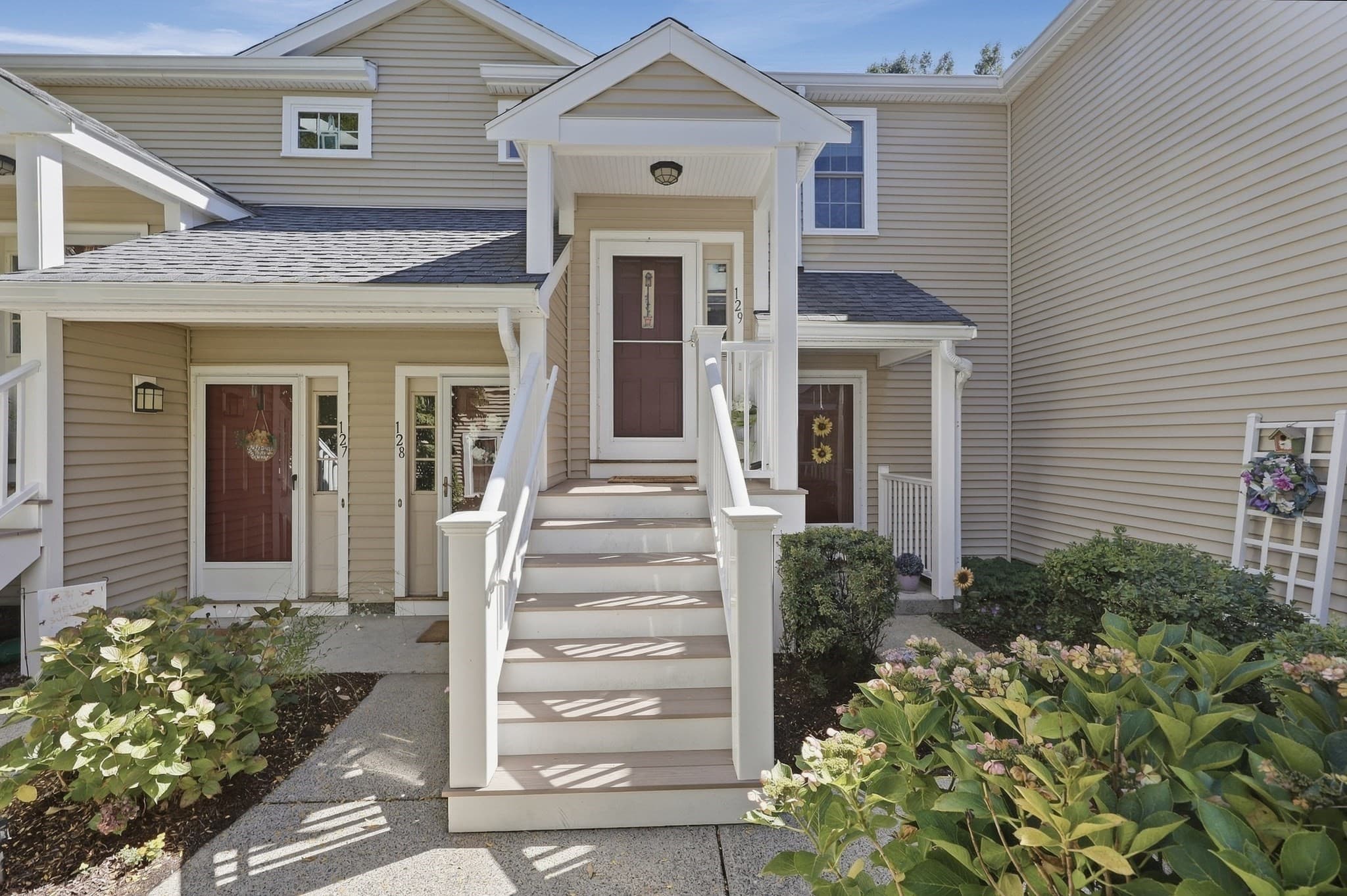 129 Tyson Commons Lane # 129, Braintree MA 02184
