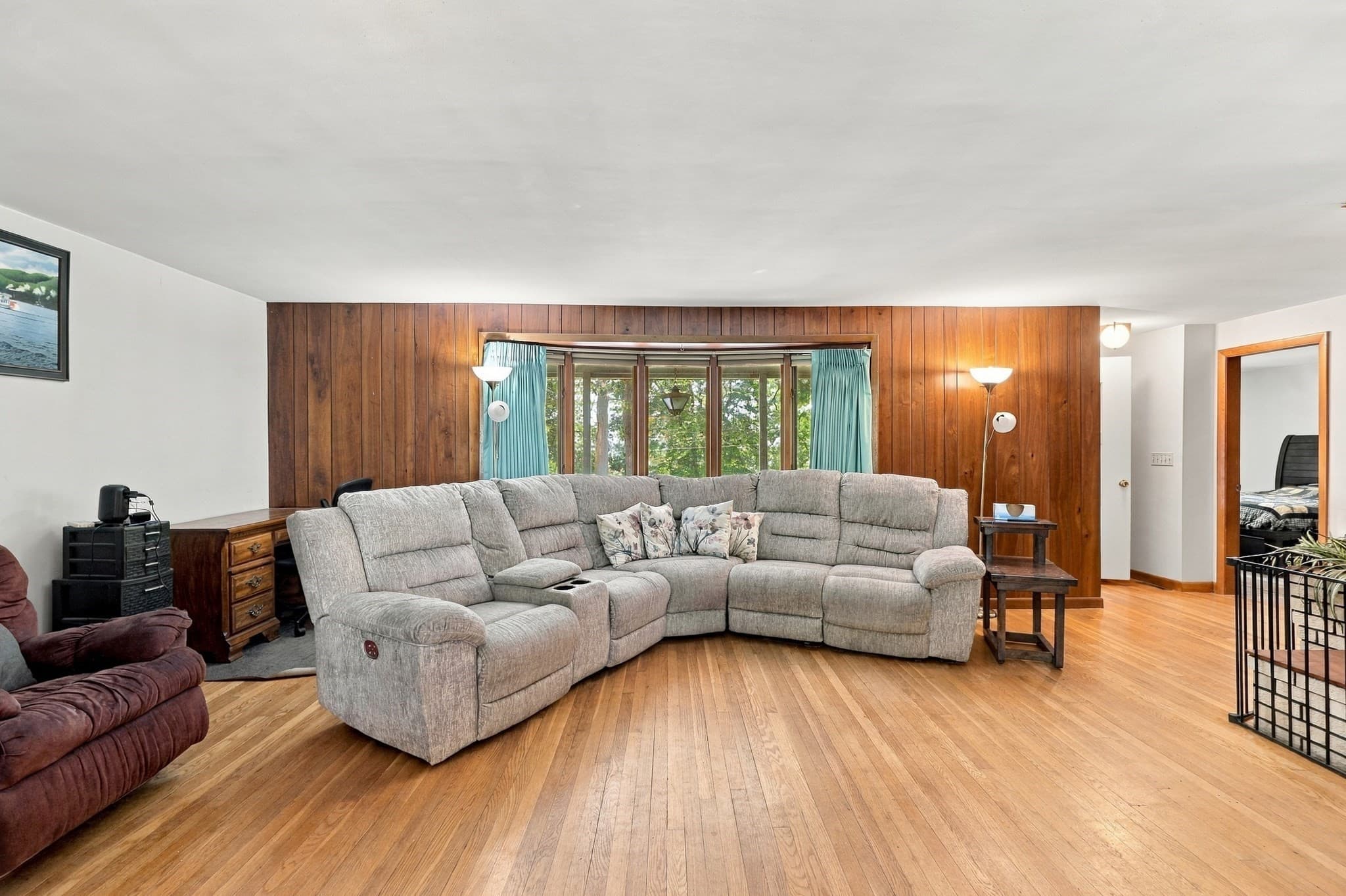 Single Family Residence at 5 Donna Lane, Dudley MA 01571, Dudley, photo 3 of 35