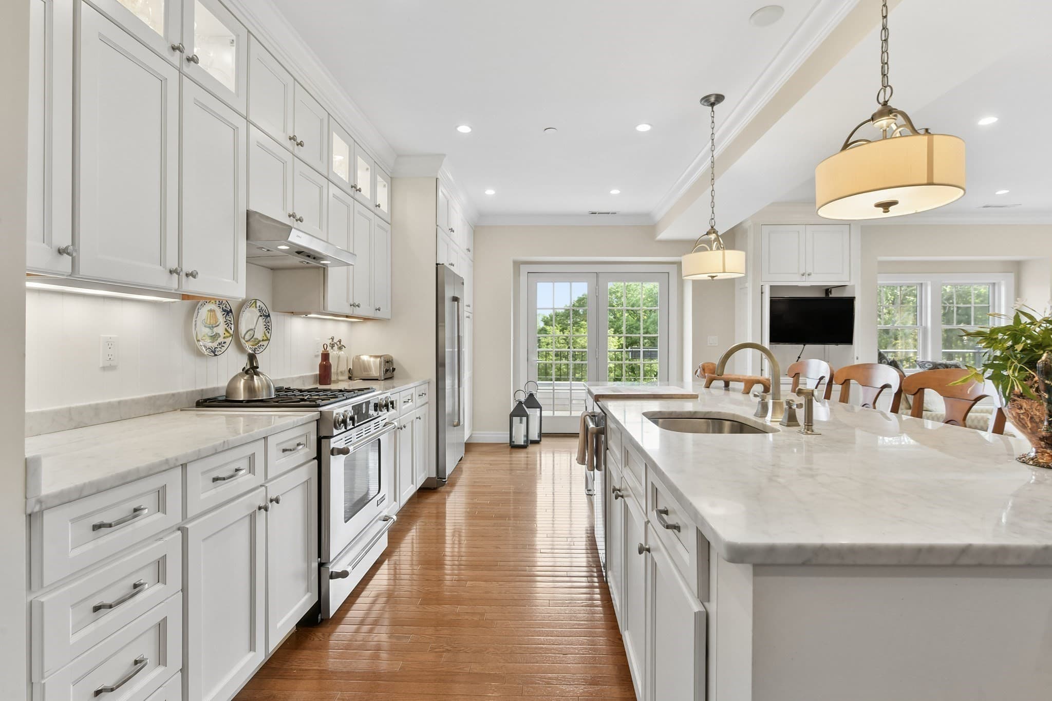 Condominium at 36 Central Ave # 15, Milton MA 02186, Milton, photo 4 of 21