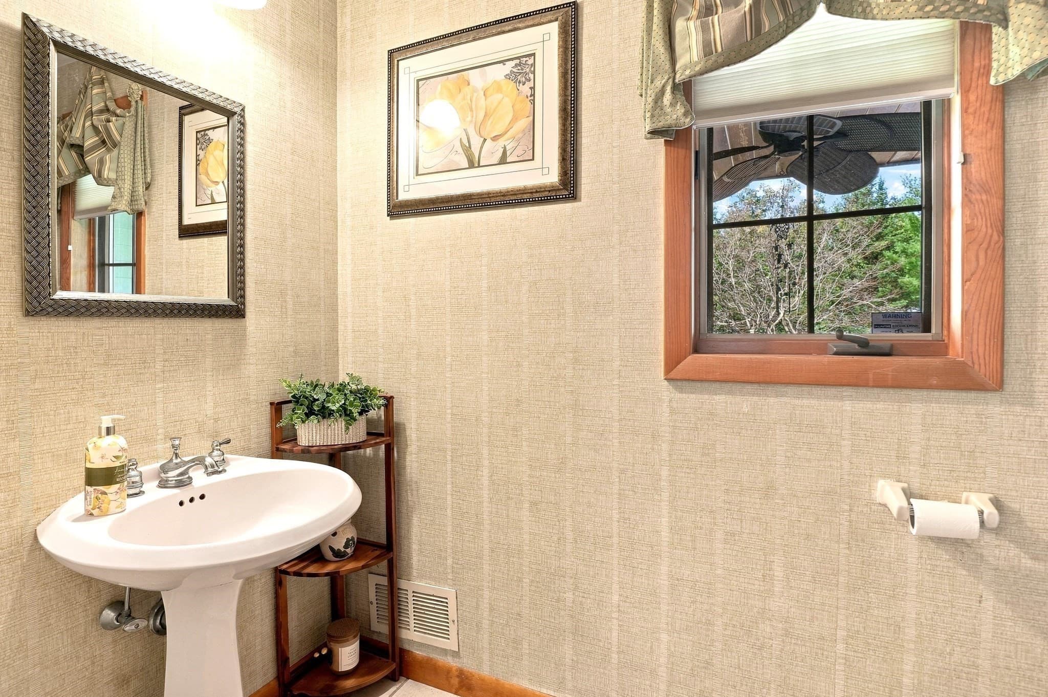 Single Family Residence at 13 Woodland Drive, Paxton MA 01612, Paxton, photo 20 of 41