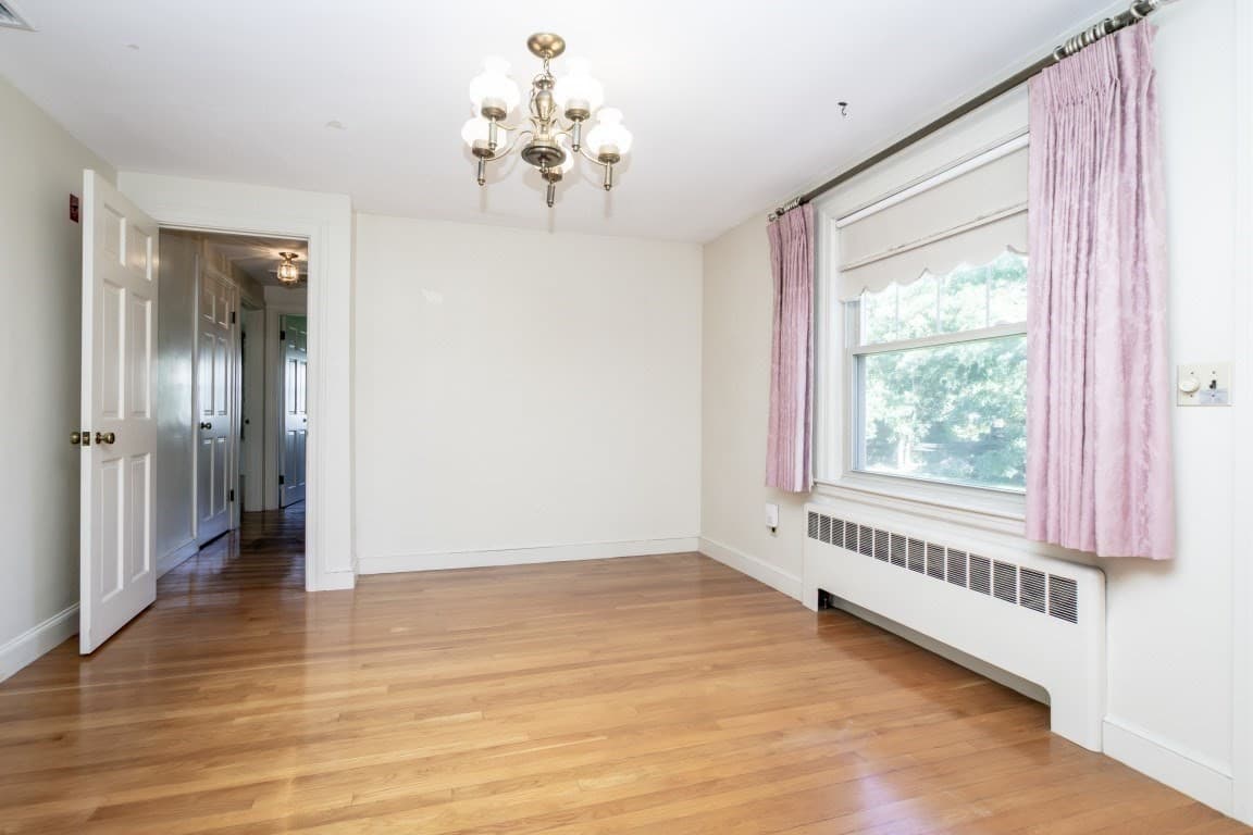 Single Family Residence at 6 Albert St, Waltham MA 02453, Waltham, photo 7 of 27
