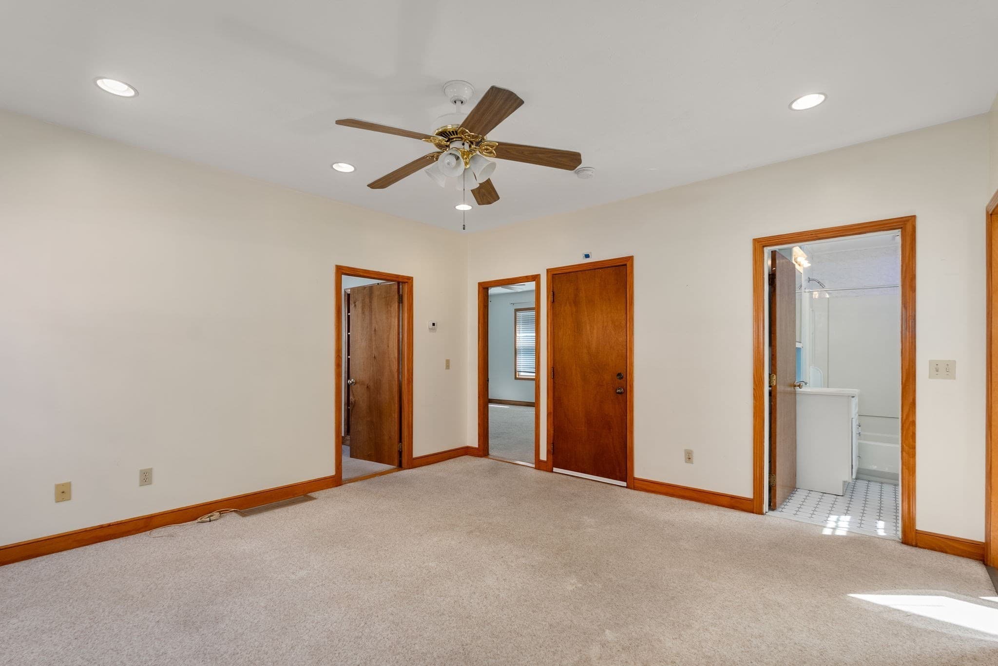 Multi Family at 3 School Street, Norwood MA 02062, Norwood, photo 9 of 32