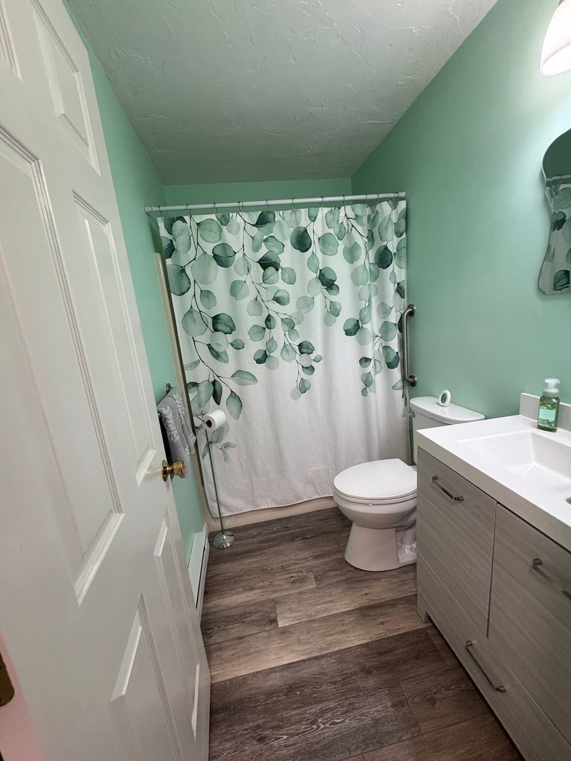 Condominium at 1195 Grafton St # 87, Worcester MA 01604, Worcester, photo 6 of 17