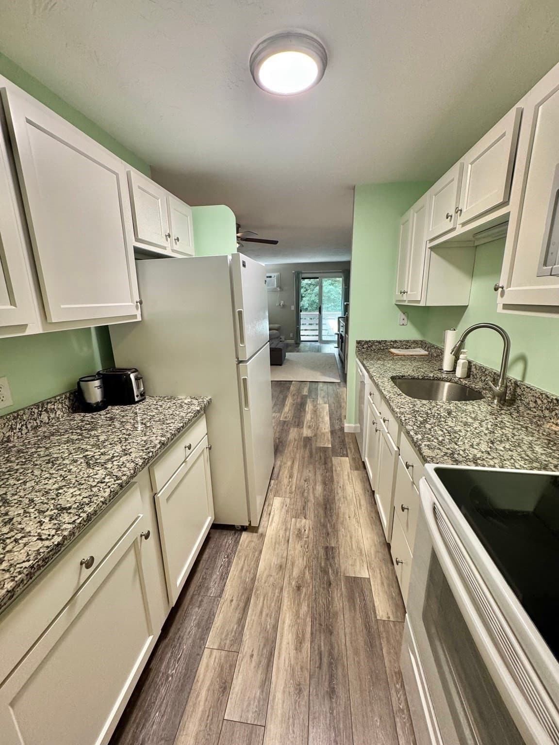 Condominium at 1195 Grafton St # 87, Worcester MA 01604, Worcester, photo 4 of 17