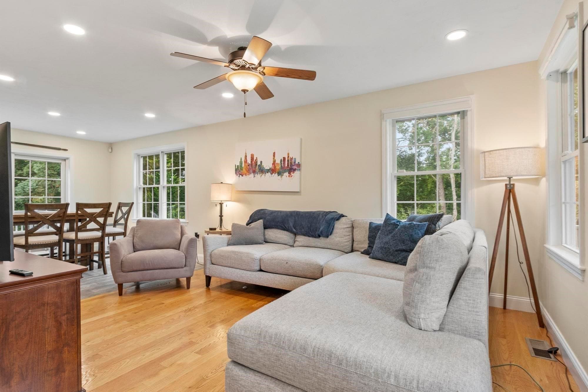 Single Family Residence at 107 Summit Dr, East Bridgewater MA 02333, East Bridgewater, photo 7 of 42