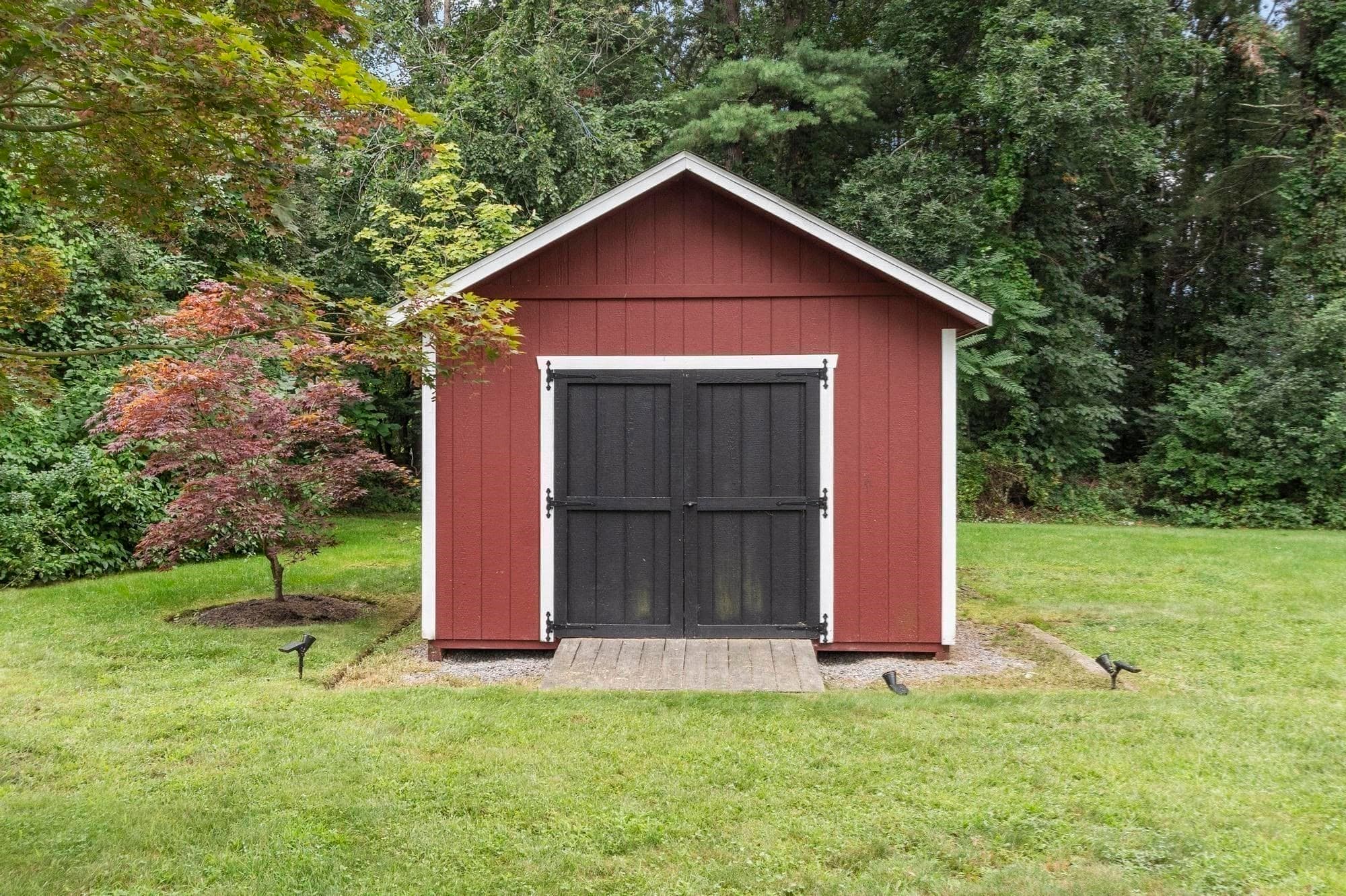 Single Family Residence at 107 Summit Dr, East Bridgewater MA 02333, East Bridgewater, photo 33 of 42