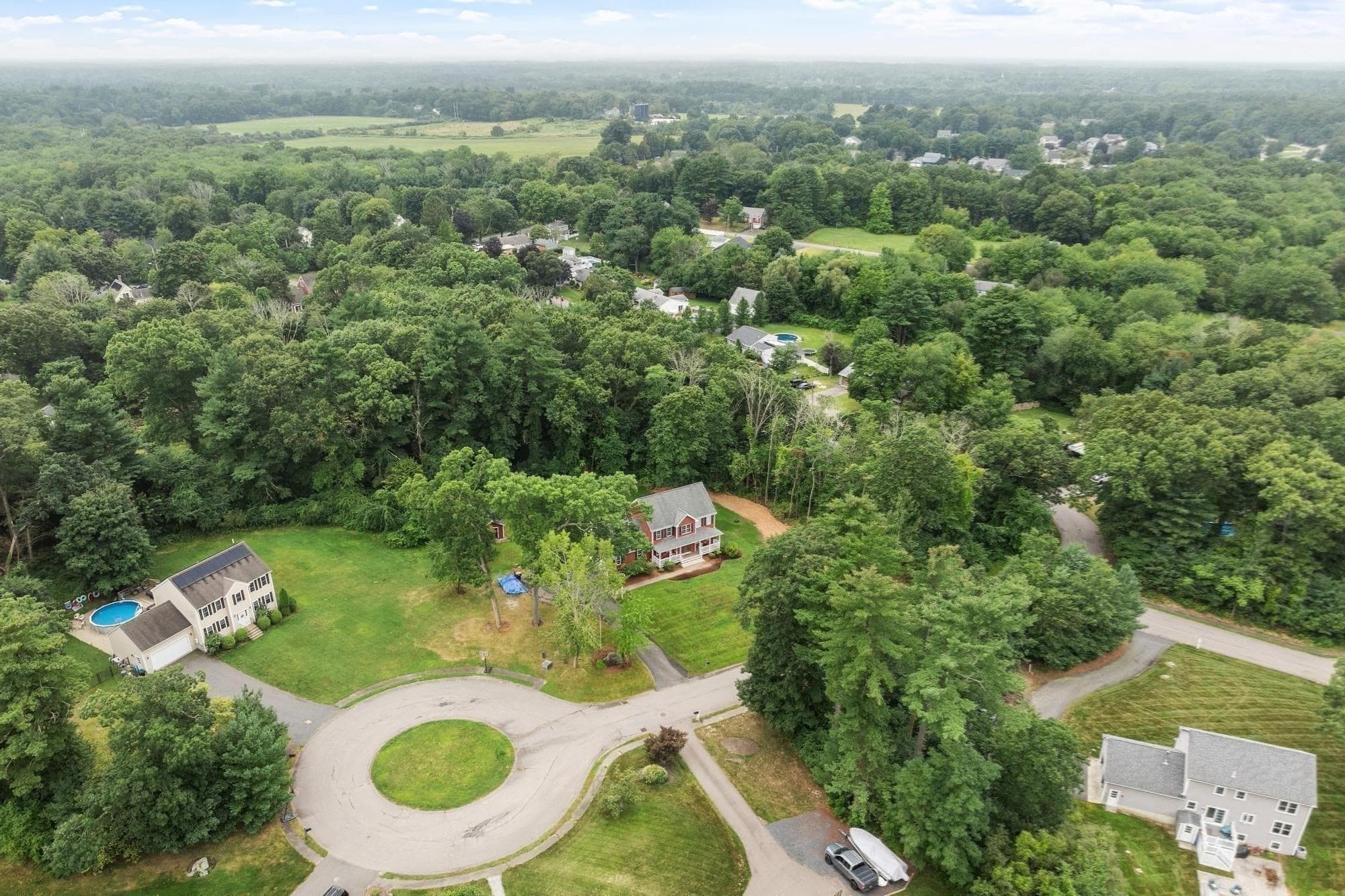 Single Family Residence at 107 Summit Dr, East Bridgewater MA 02333, East Bridgewater, photo 41 of 42