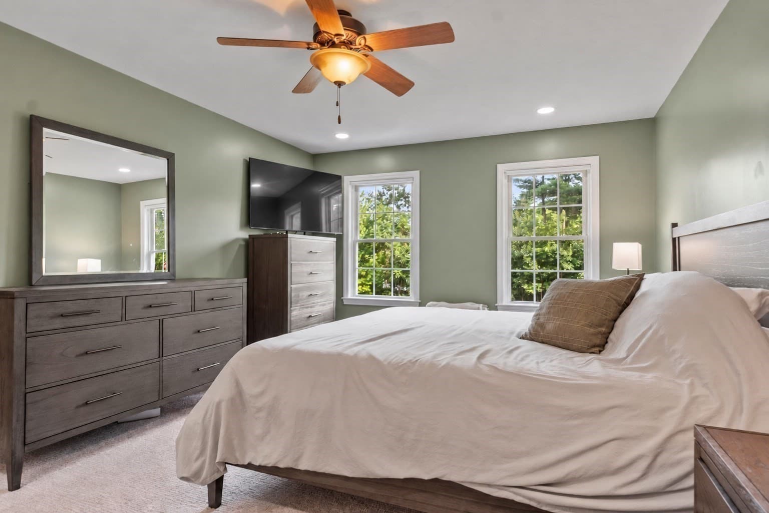 Single Family Residence at 107 Summit Dr, East Bridgewater MA 02333, East Bridgewater, photo 19 of 42