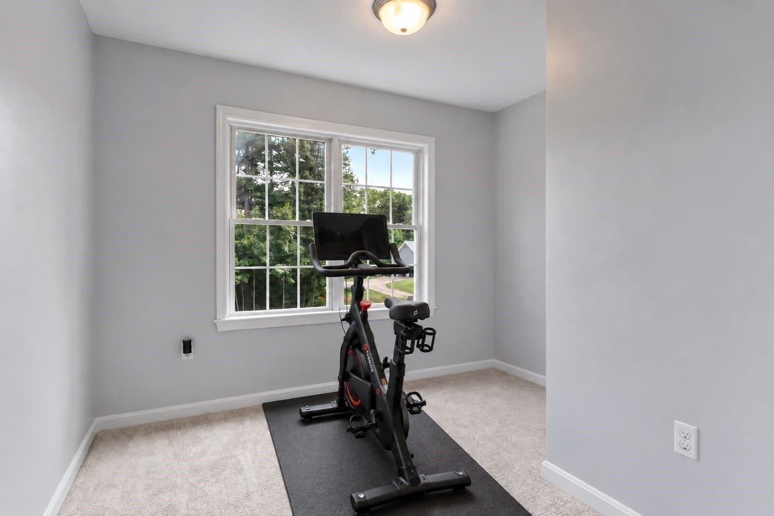 Single Family Residence at 107 Summit Dr, East Bridgewater MA 02333, East Bridgewater, photo 21 of 42
