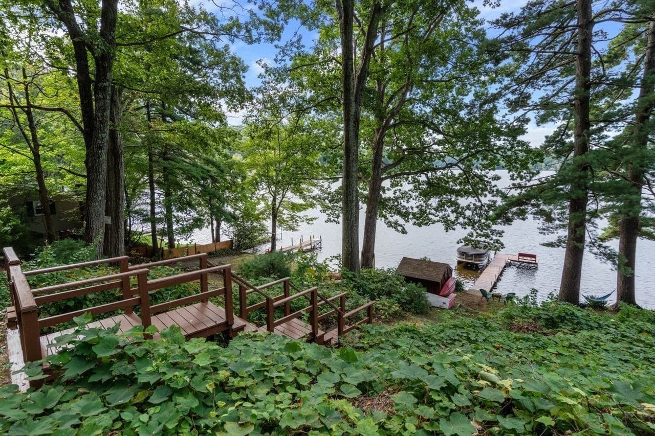 Single Family Residence at 19 Lakeview Dr, Holland MA 01521, Holland, photo 26 of 40