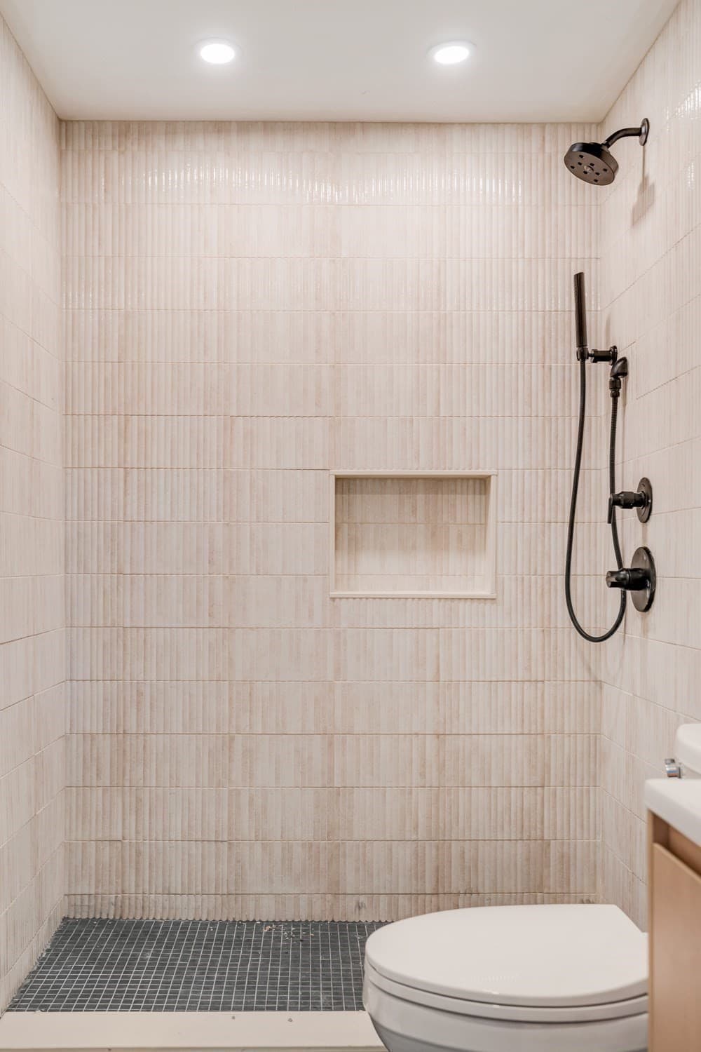 Condominium at 11 Lothrop St # 11, Boston MA 02135, photo 37 of 39