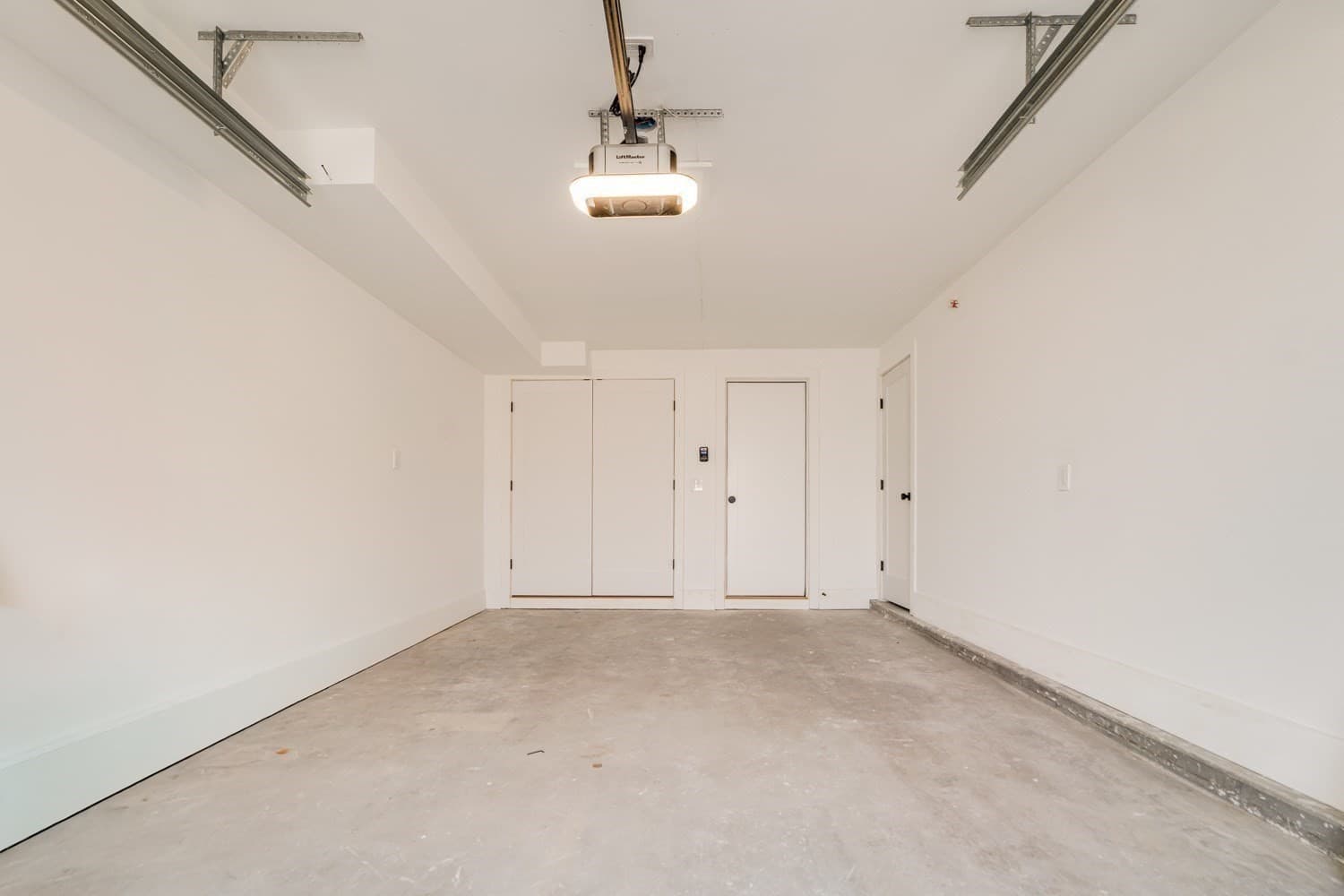 Condominium at 11 Lothrop St # 11, Boston MA 02135, photo 39 of 39