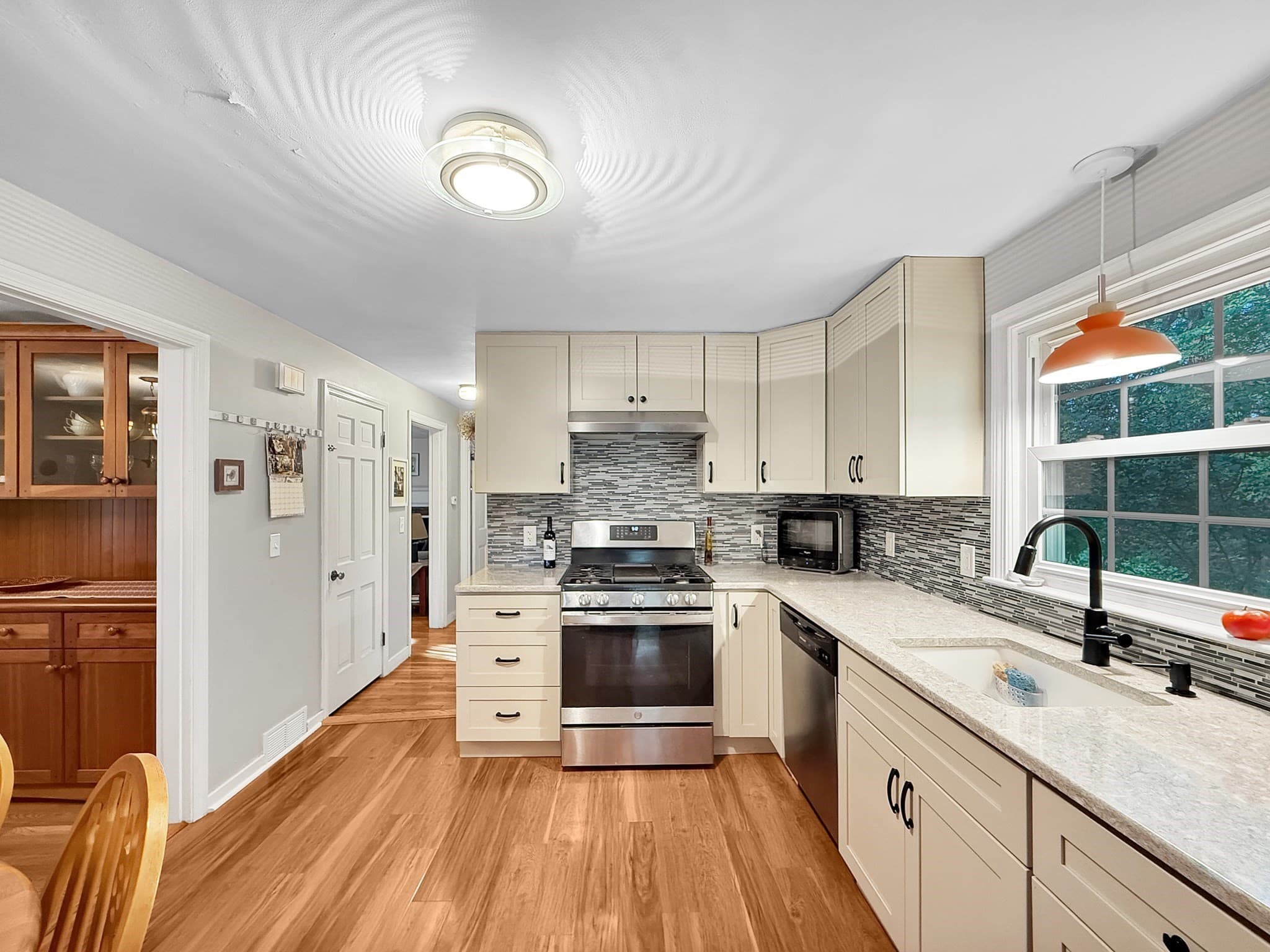 Single Family Residence at 16 Wheeler Rd, Westborough MA 01581, Westborough, photo 3 of 42
