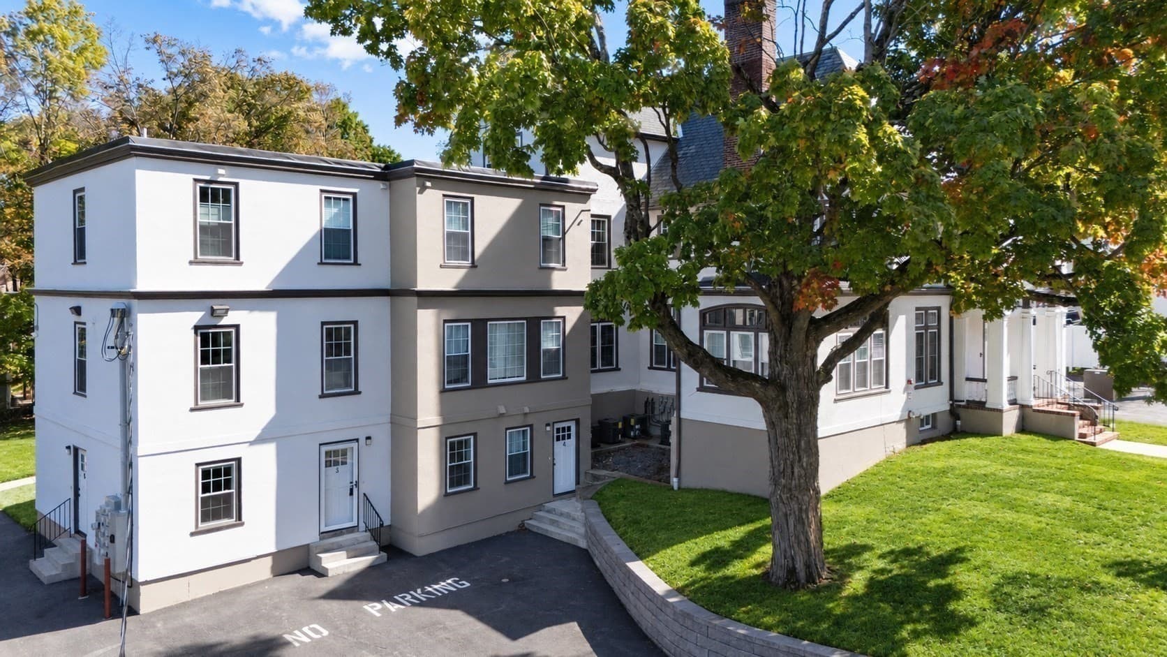 Condominium at 80 South St # 3, Fitchburg MA 01420, Fitchburg, photo 2 of 34