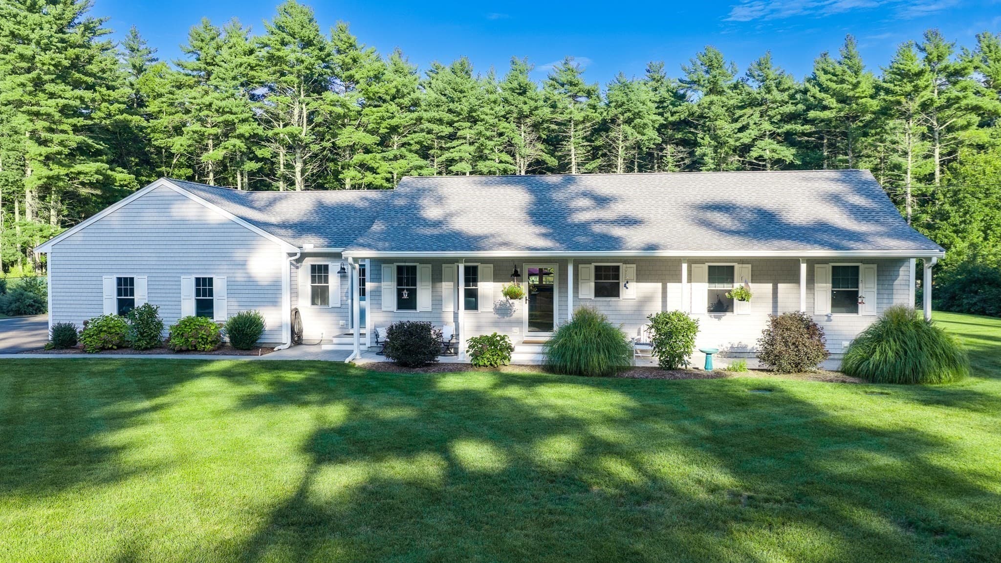 Single Family Residence at 88 Beach Street, Middleboro MA 02346, Middleboro, photo 2 of 24