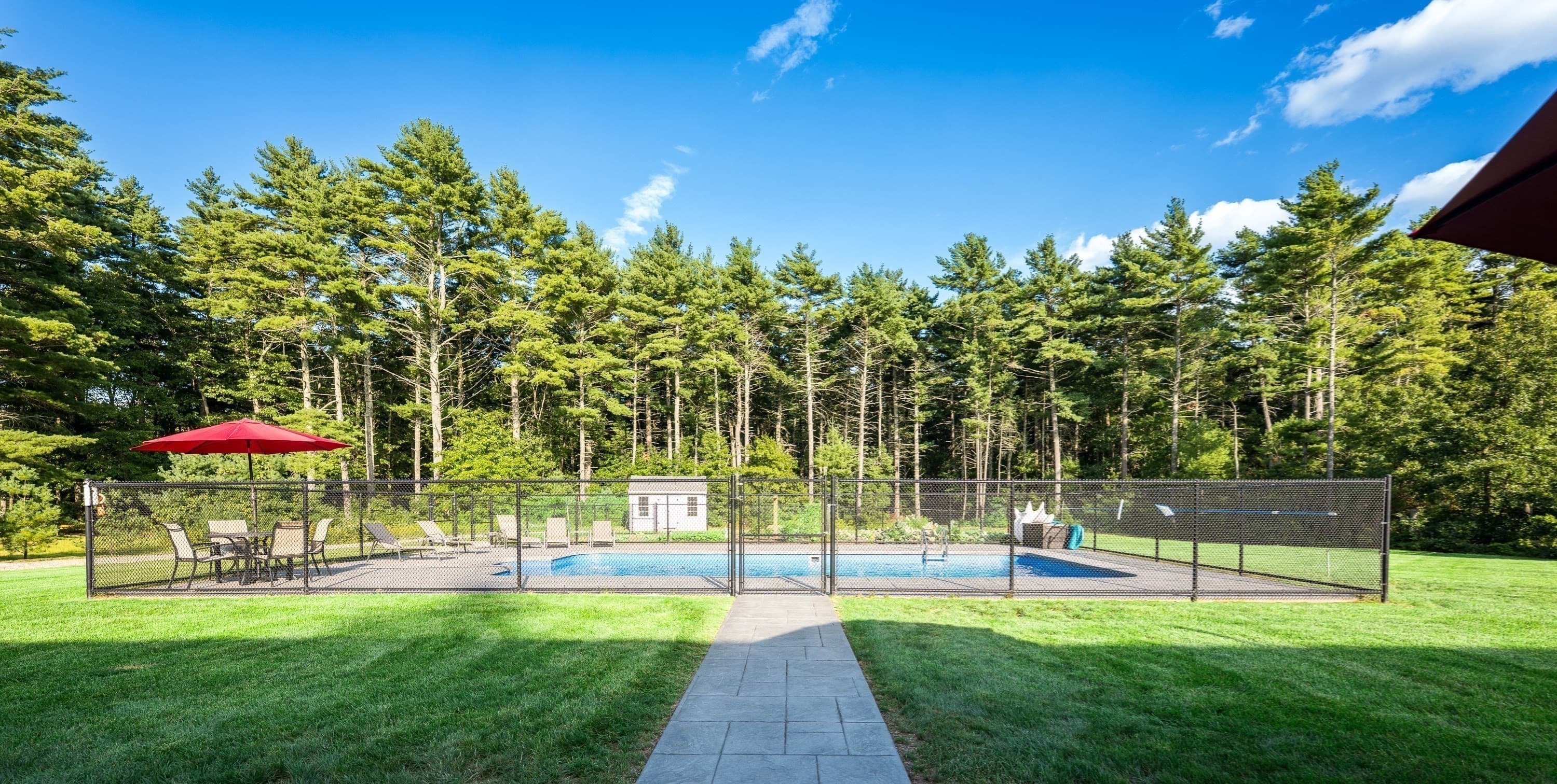 Single Family Residence at 88 Beach Street, Middleboro MA 02346, Middleboro, photo 7 of 24