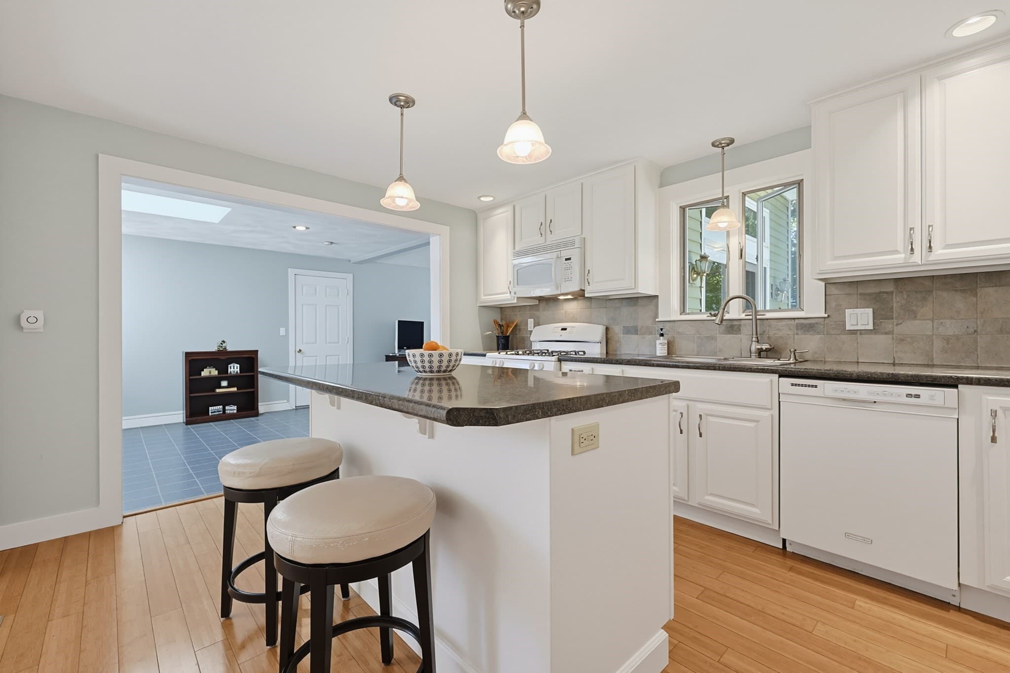 Single Family Residence at 80 Pearl Street, Holliston MA 01746, Holliston, photo 6 of 34