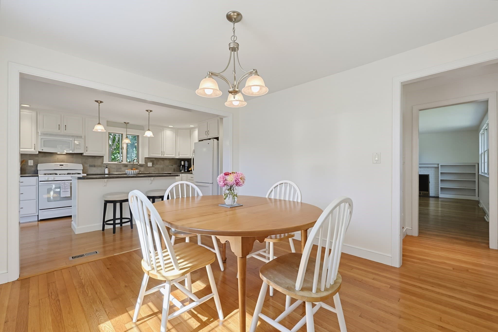Single Family Residence at 80 Pearl Street, Holliston MA 01746, Holliston, photo 9 of 34