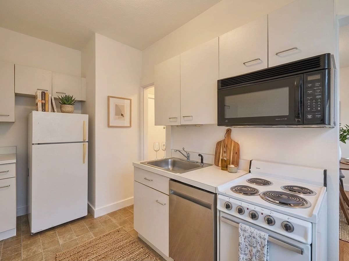 Condominium at 1677 Commonwealth Ave # 12, Boston MA 02135, Boston, photo 12 of 16