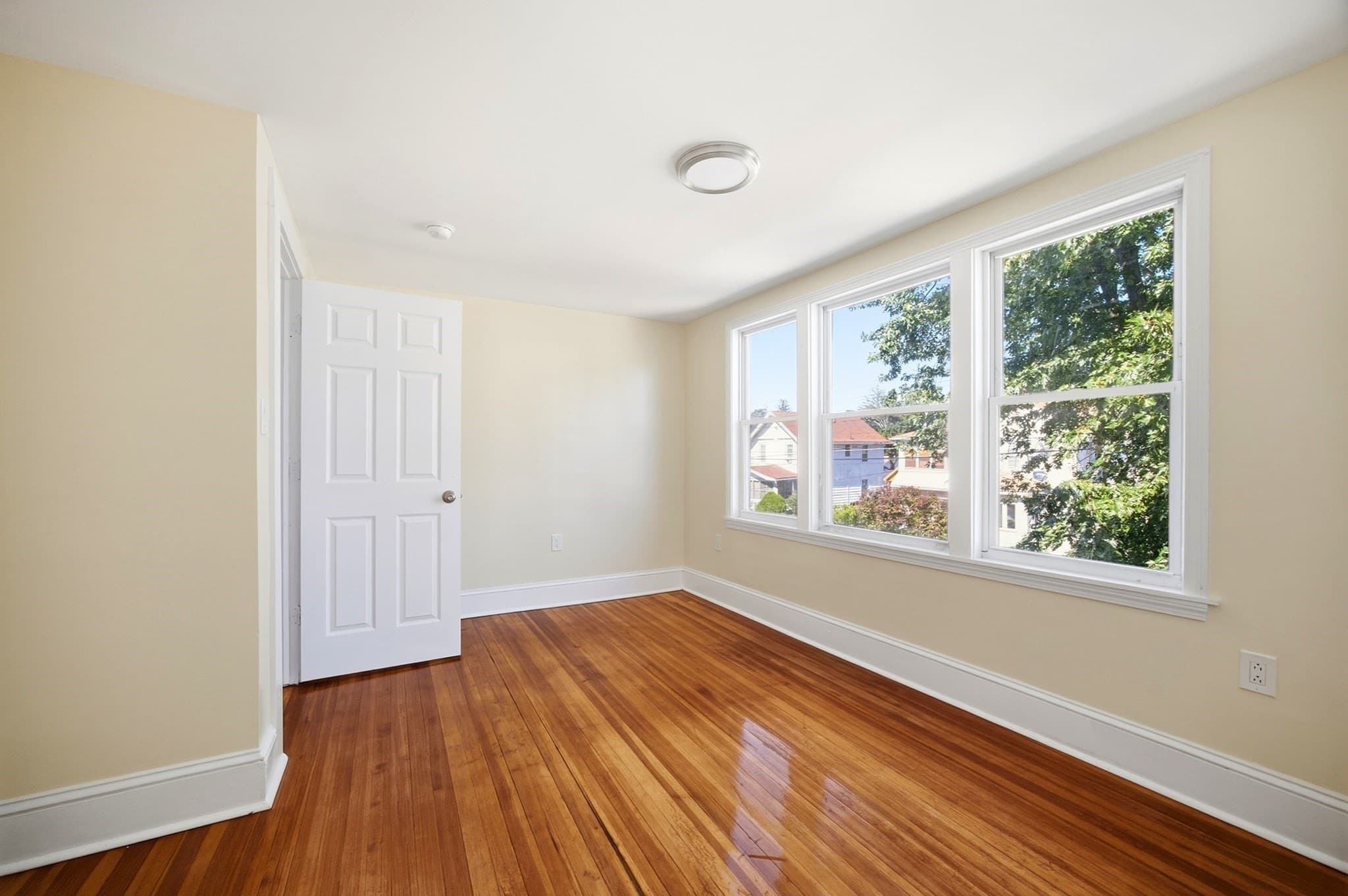 Single Family Residence at 66 Ardmore Street, Springfield MA 01104, Springfield, photo 16 of 29