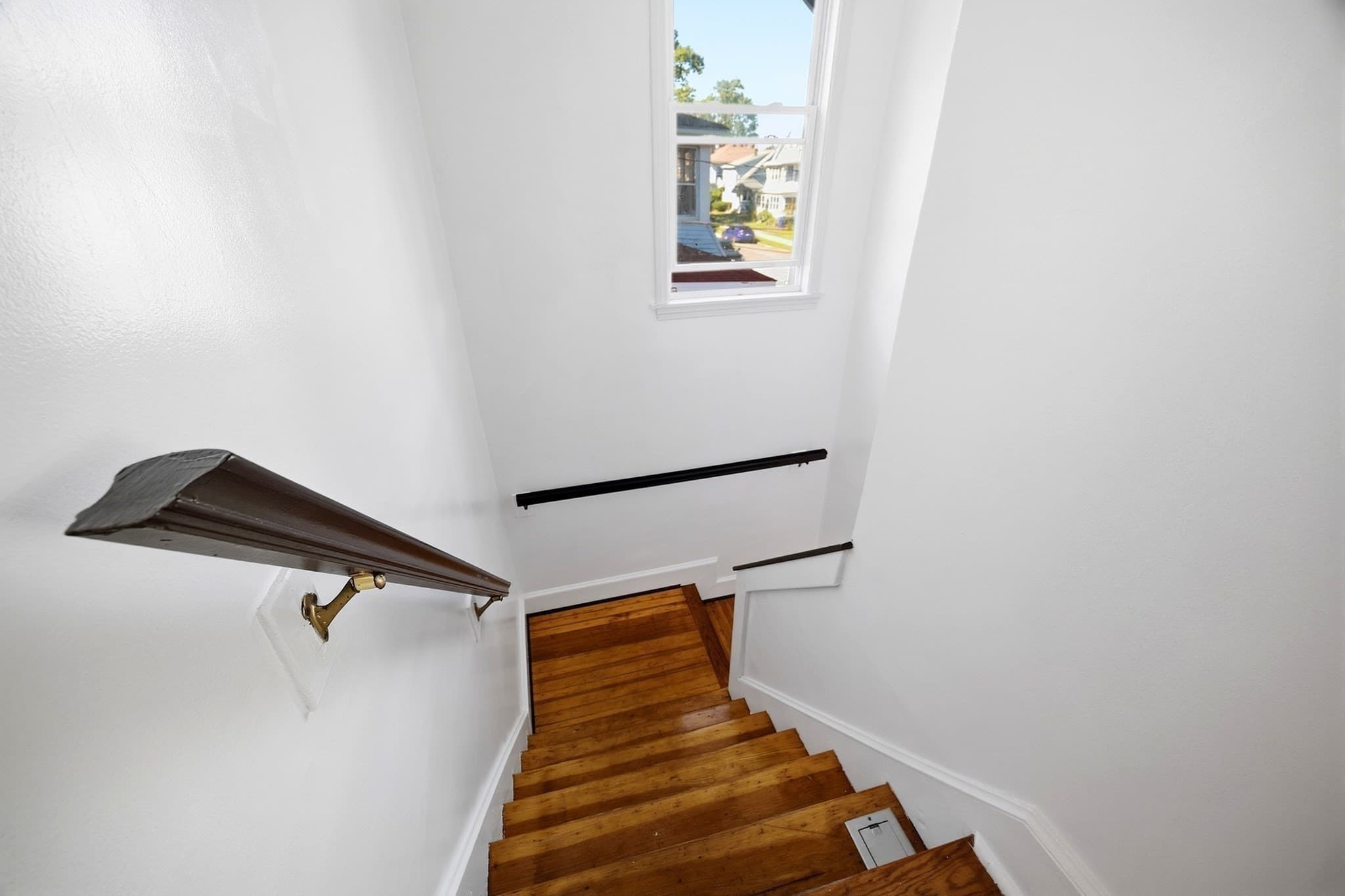 Single Family Residence at 66 Ardmore Street, Springfield MA 01104, Springfield, photo 10 of 29