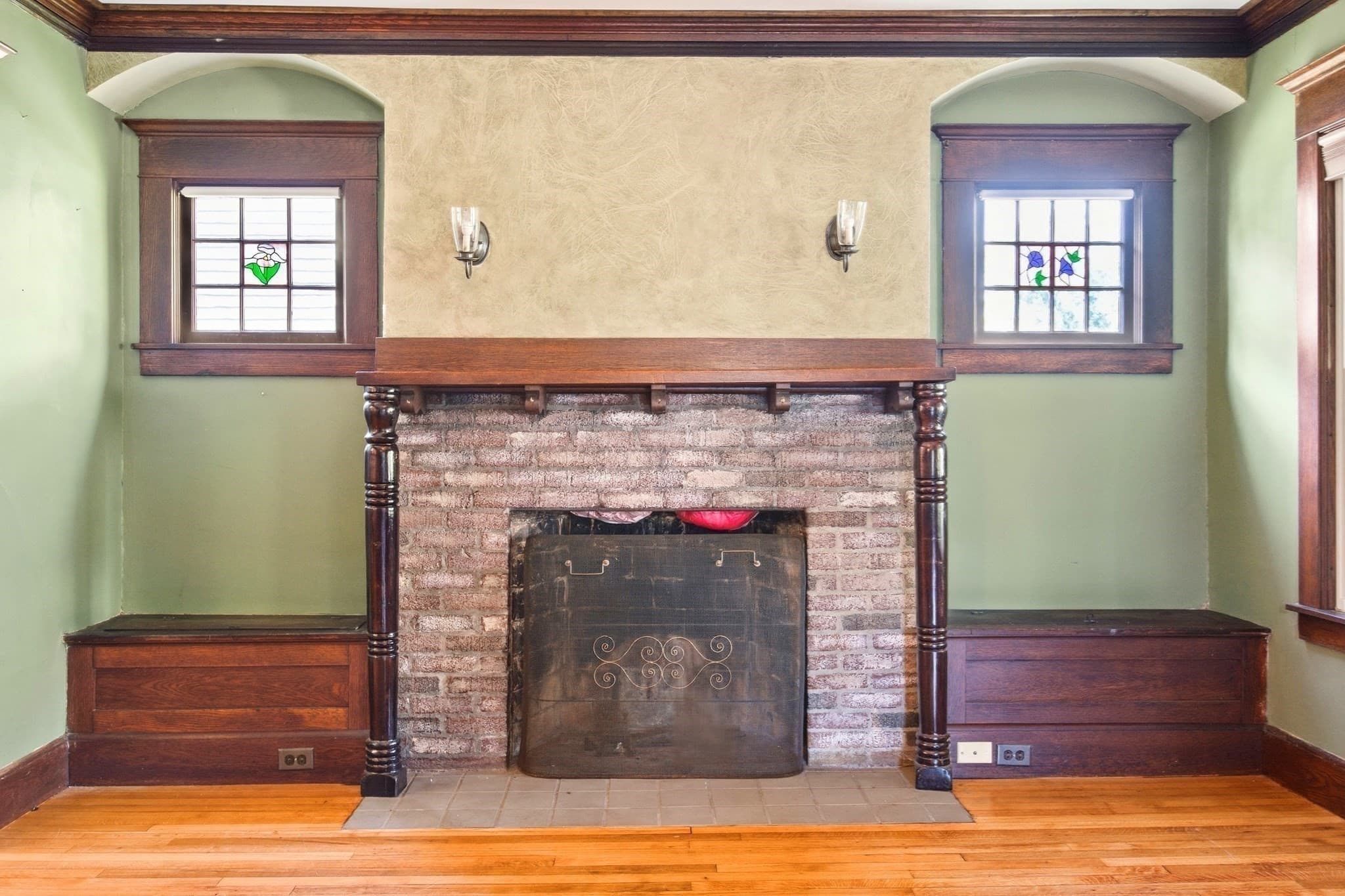 Single Family Residence at 111 Greenacre Avenue, Longmeadow MA 01106, Longmeadow, photo 6 of 30
