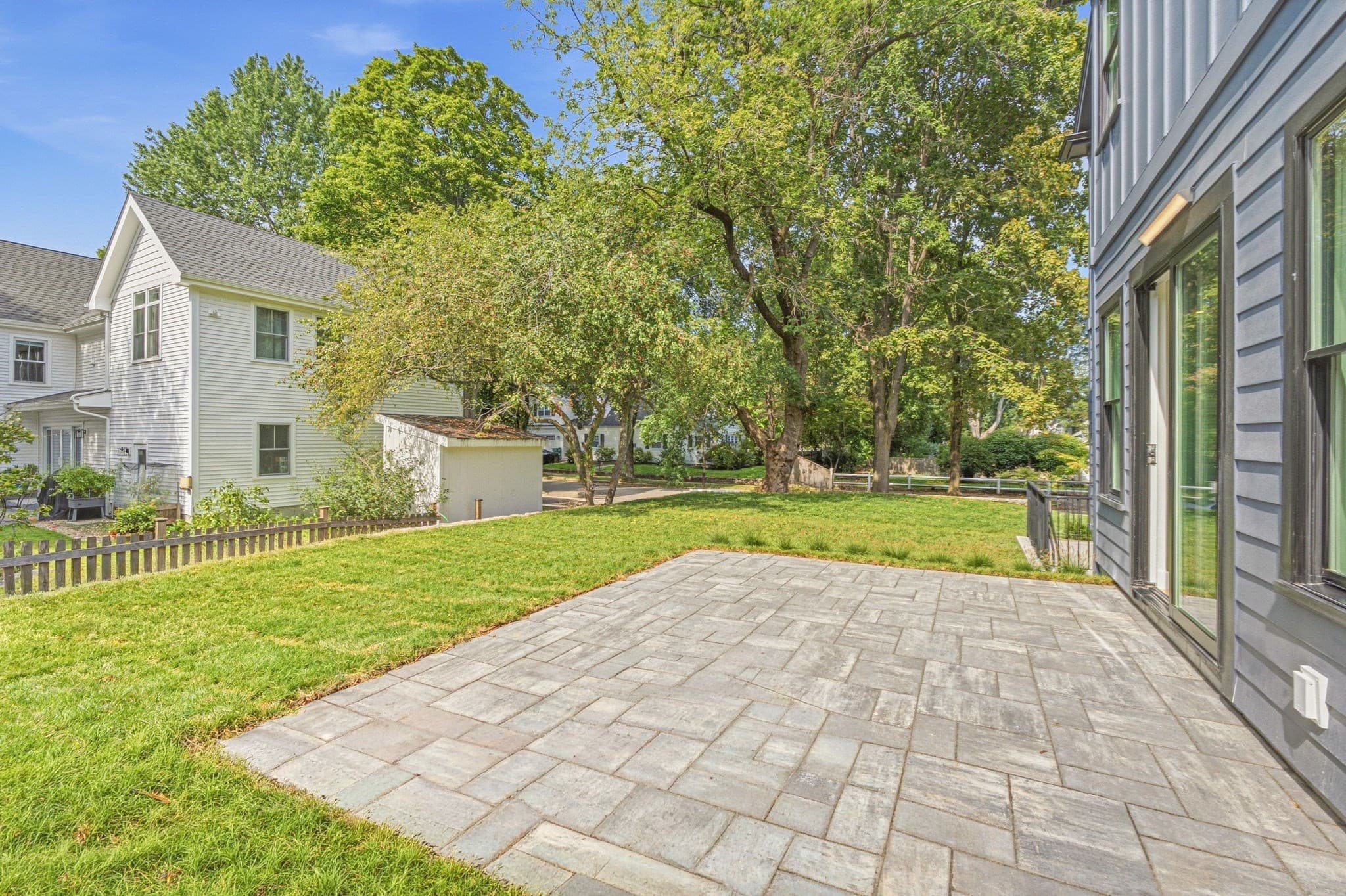 Single Family Residence at 42 Lindbergh Ave, Newton MA 02465, Newton, photo 5 of 40