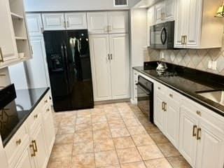 Condominium at 511 Ferncroft Tower # 511, Middleton MA 01949, Middleton, photo 13 of 42