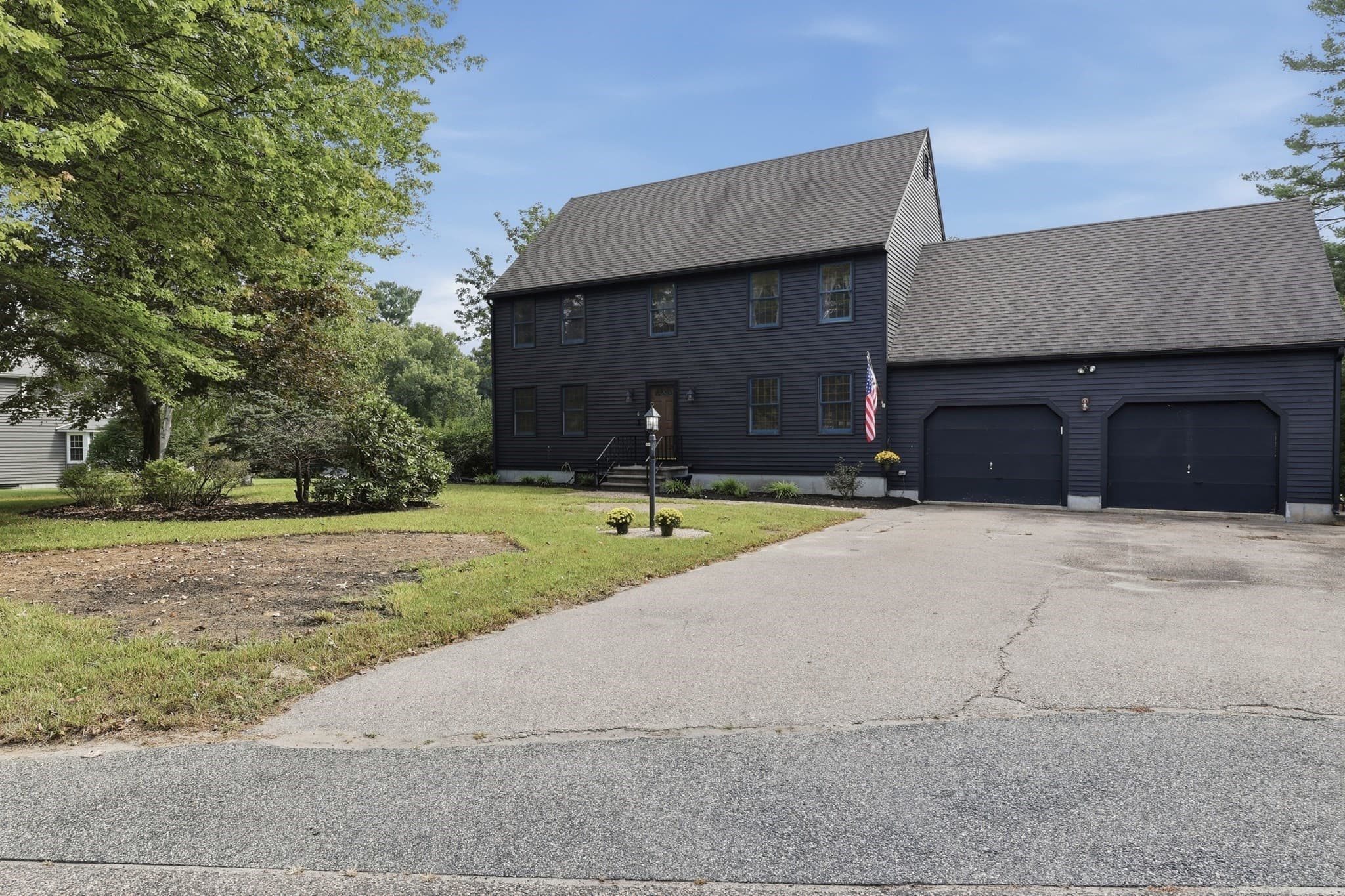 6 Laurel Road, Blackstone MA 01504
