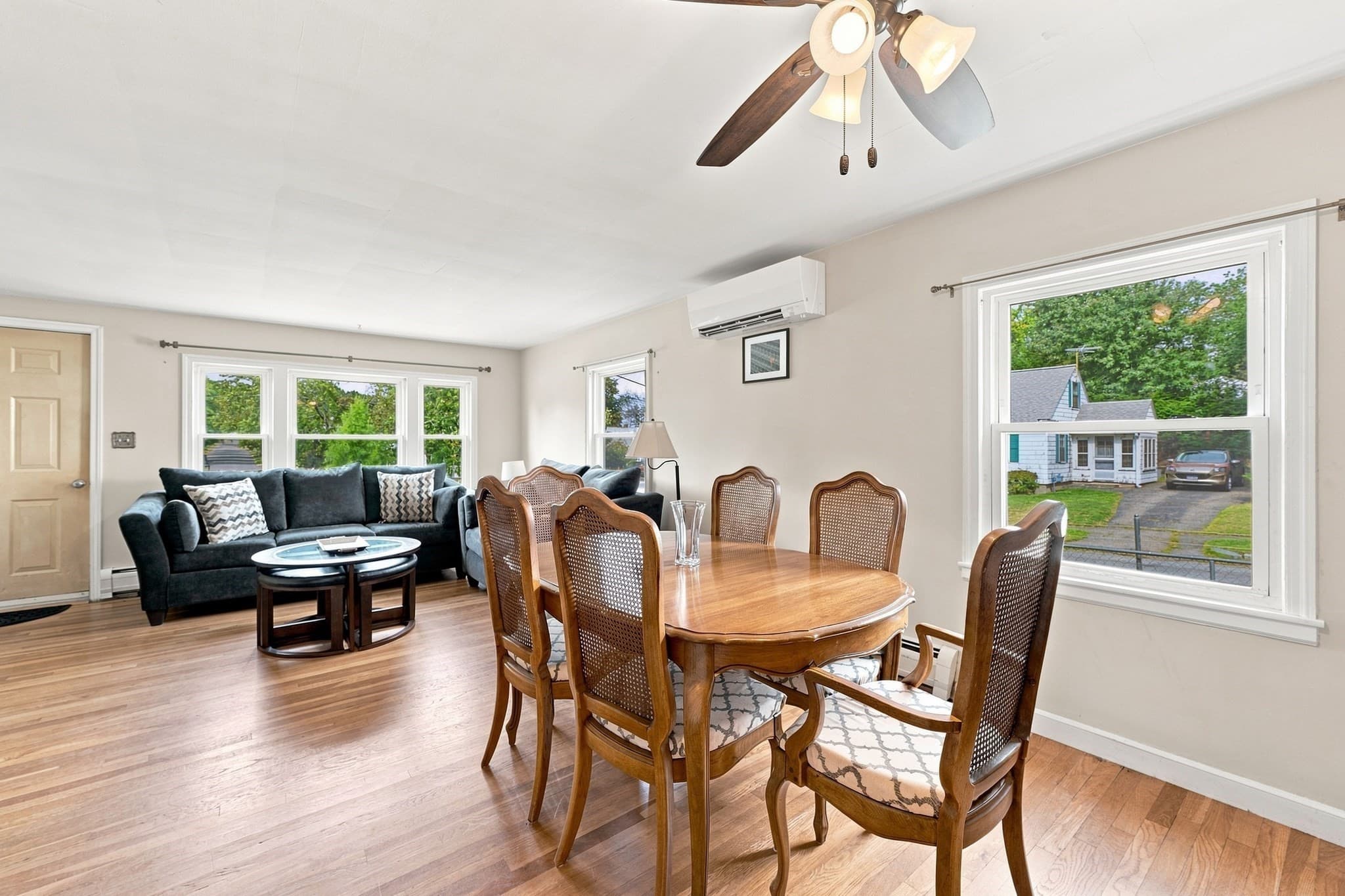 Single Family Residence at 162 Clark St, Worcester MA 01606, Worcester, photo 9 of 32