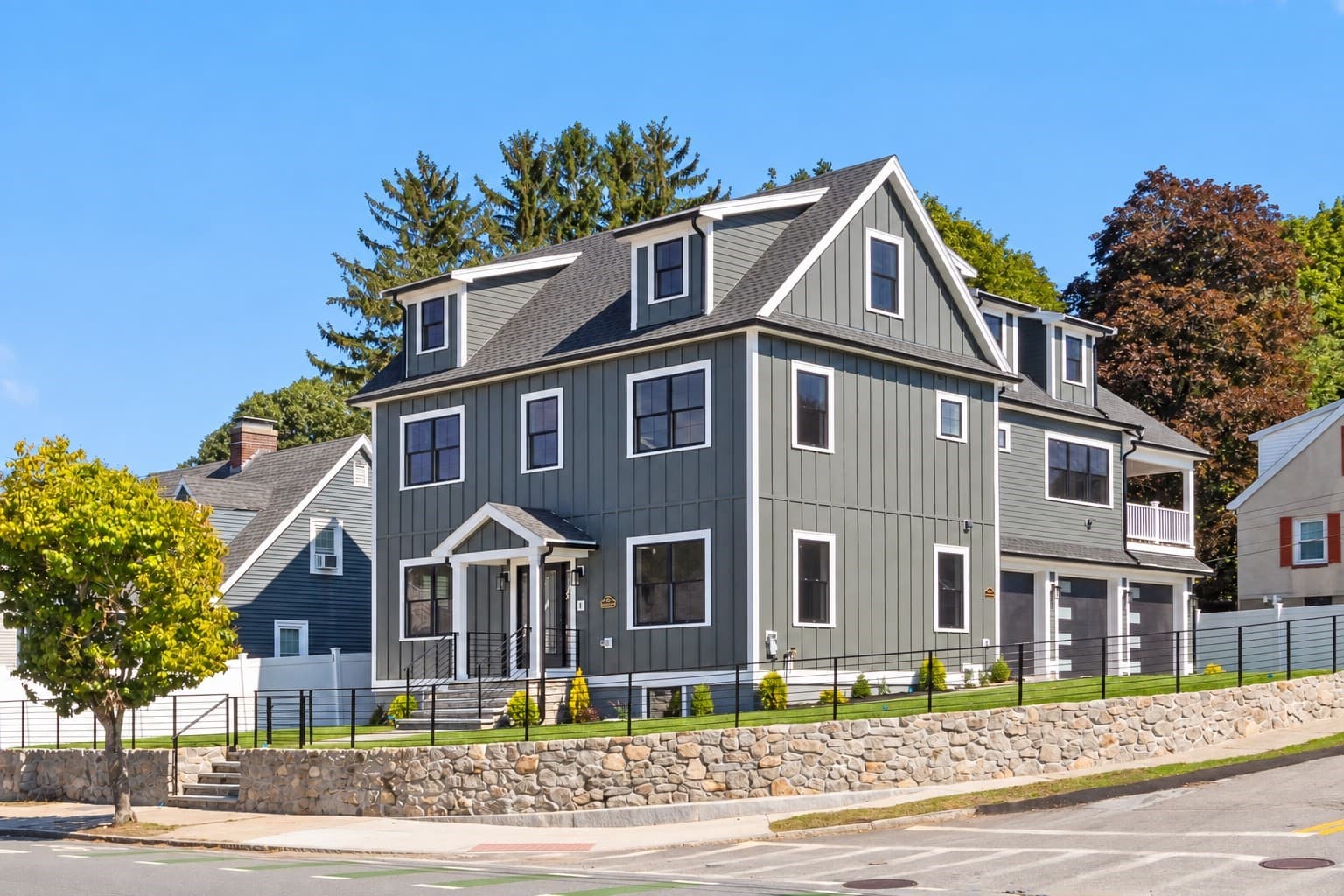 595 Winthrop St, Medford MA 02155